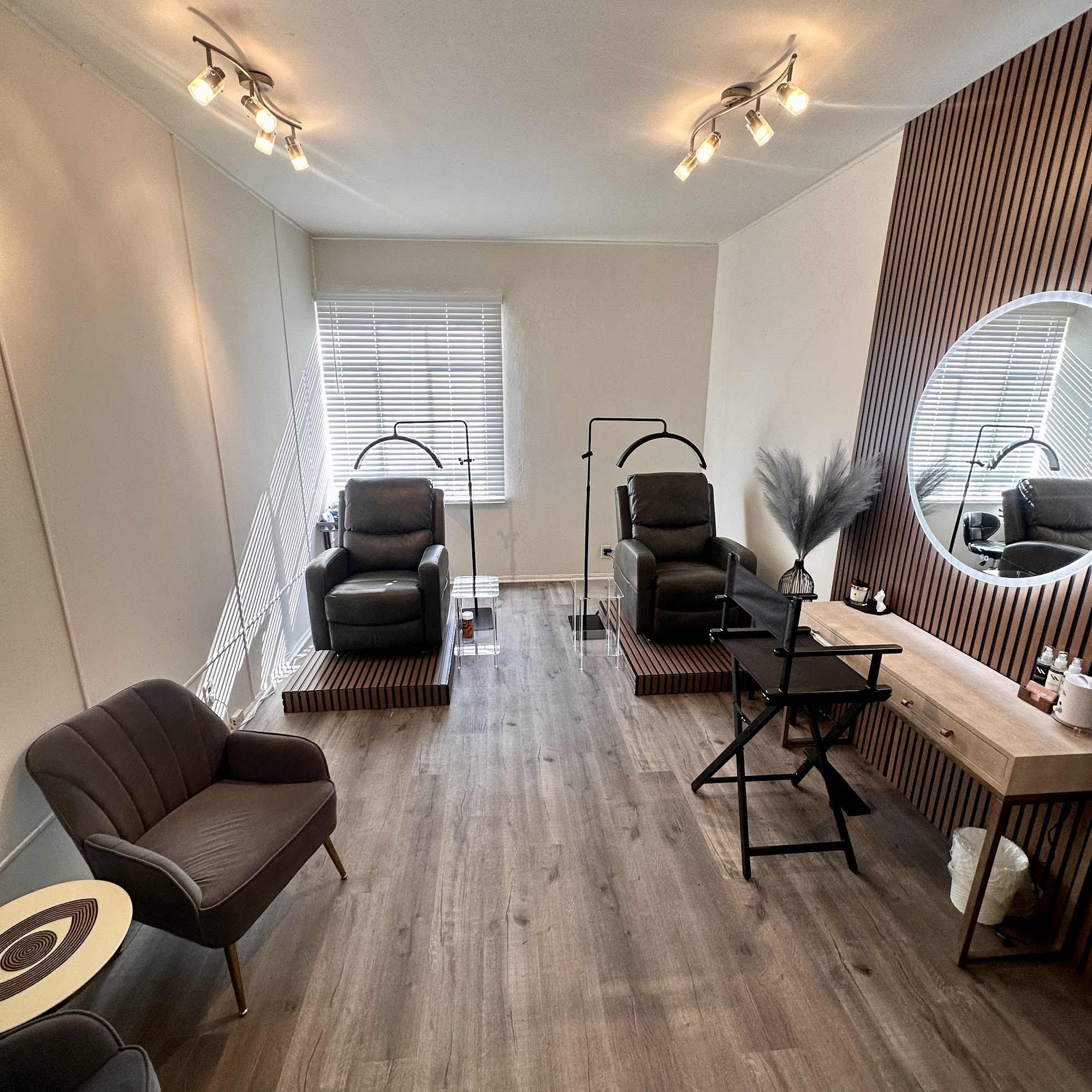 Lash&Brow Studio by Kristina S 8961 Sunset Blvd # 2I, West Hollywood California 90069