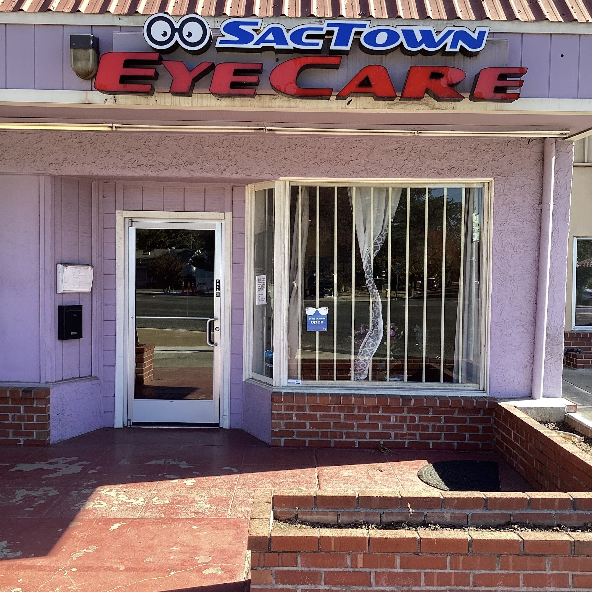 Sactown Eyecare