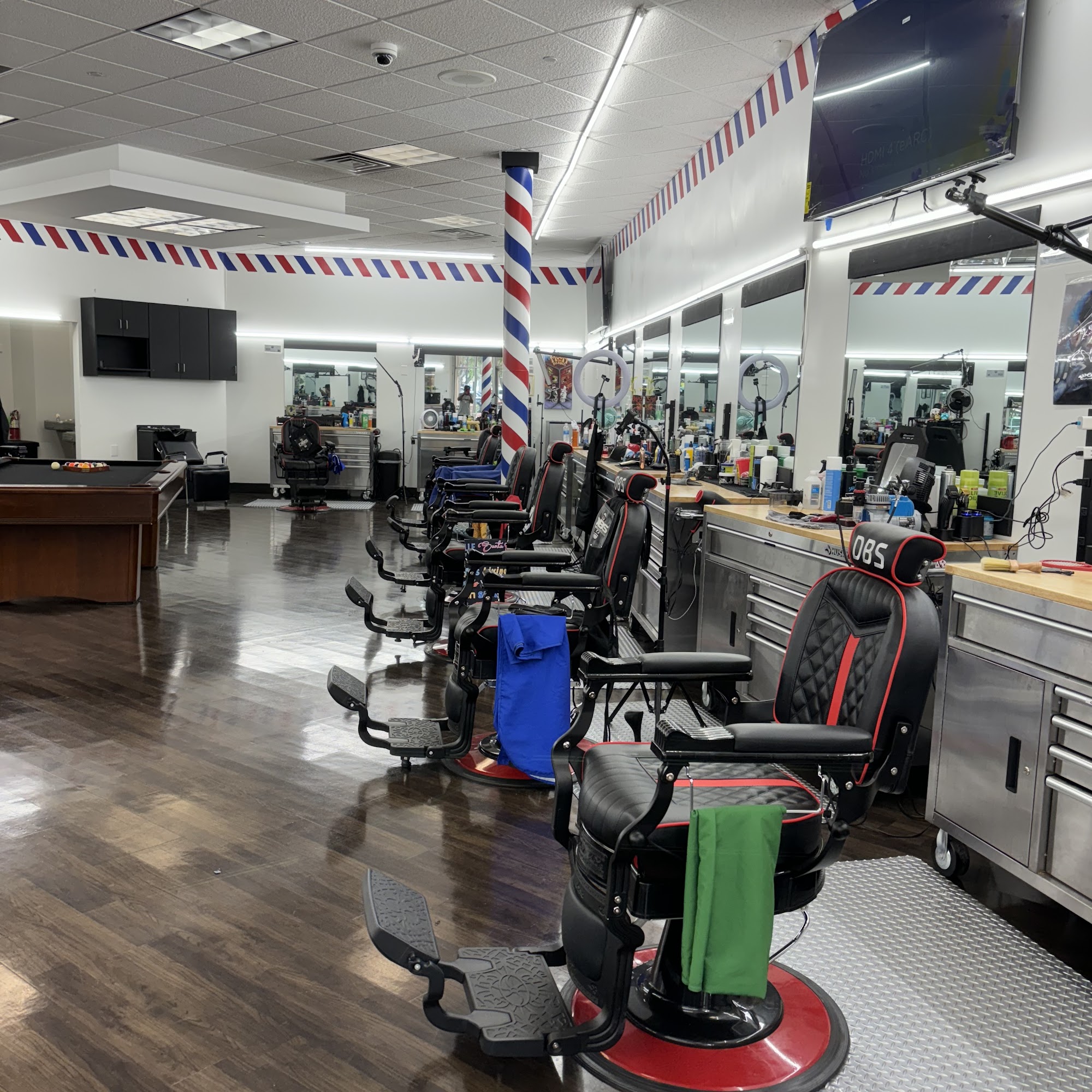 Dorian's Barber Studio #3 2155 Town Center Plaza Suite E120, West Sacramento California 95691