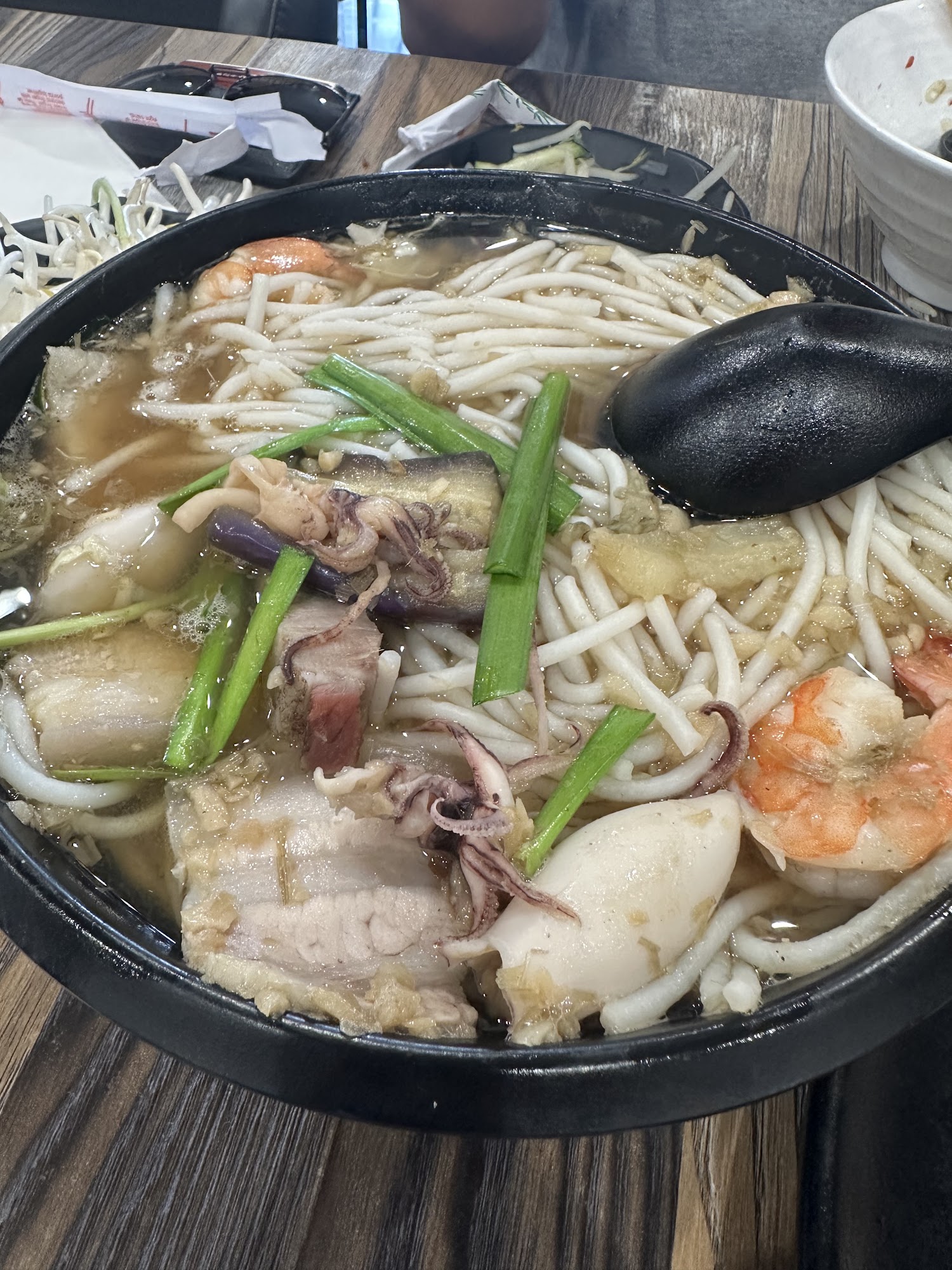 Hong Mai Restaurant Menu