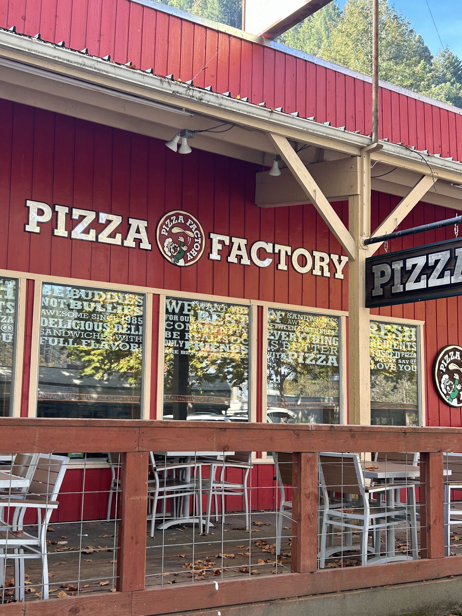 Osprey Café Willow Creek