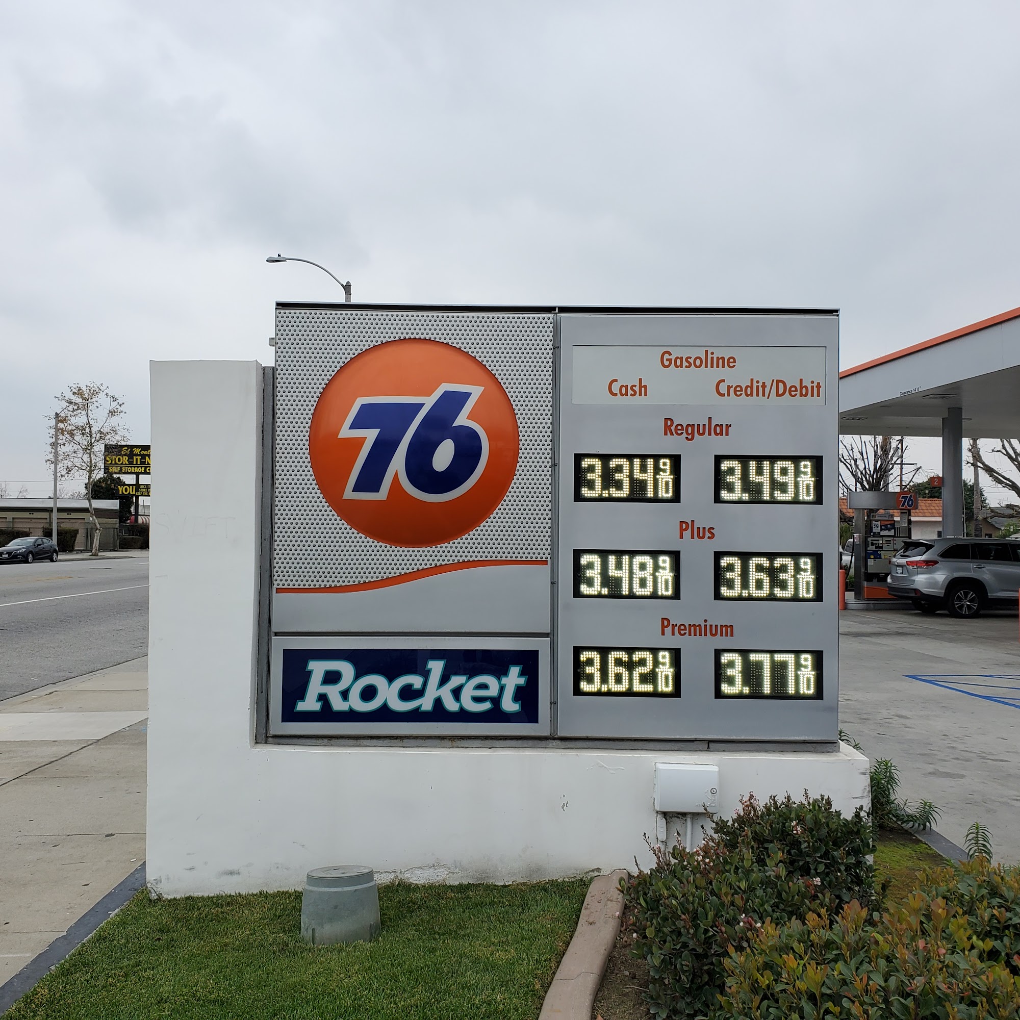 Rocket Woodland Hills