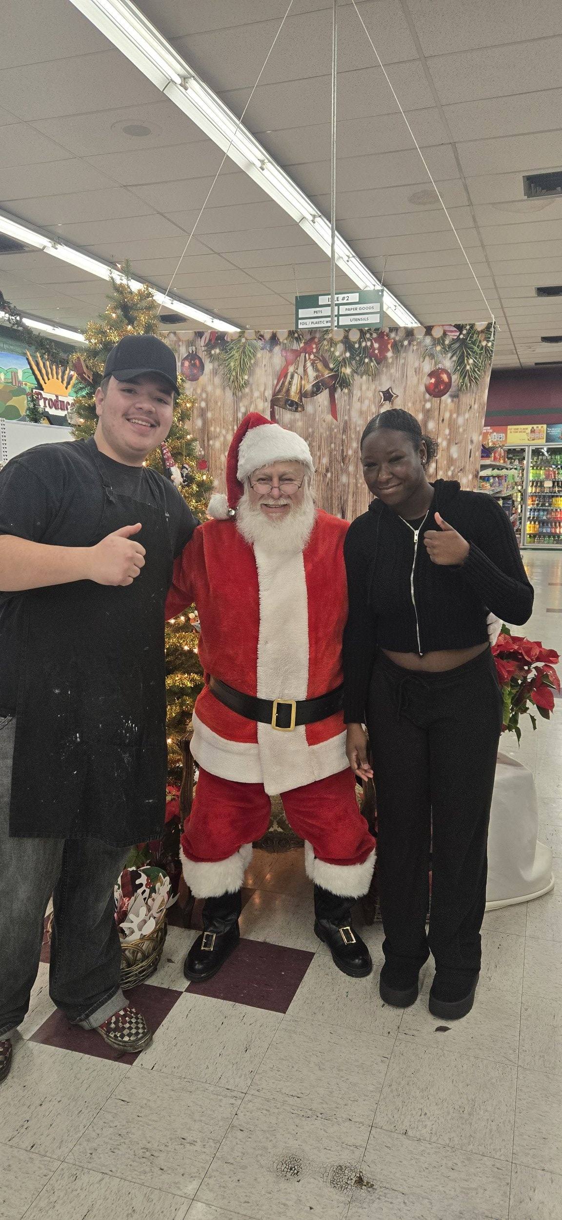 Cracchiolo's Market Deli Cater Woodland