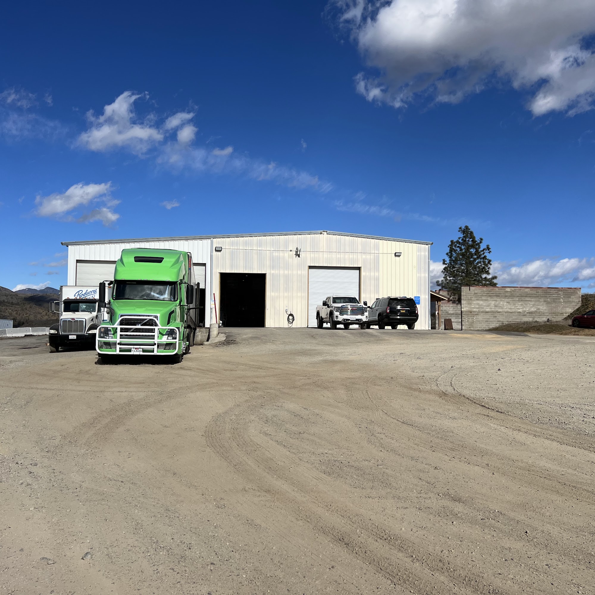 Siskiyou Distributing Yreka