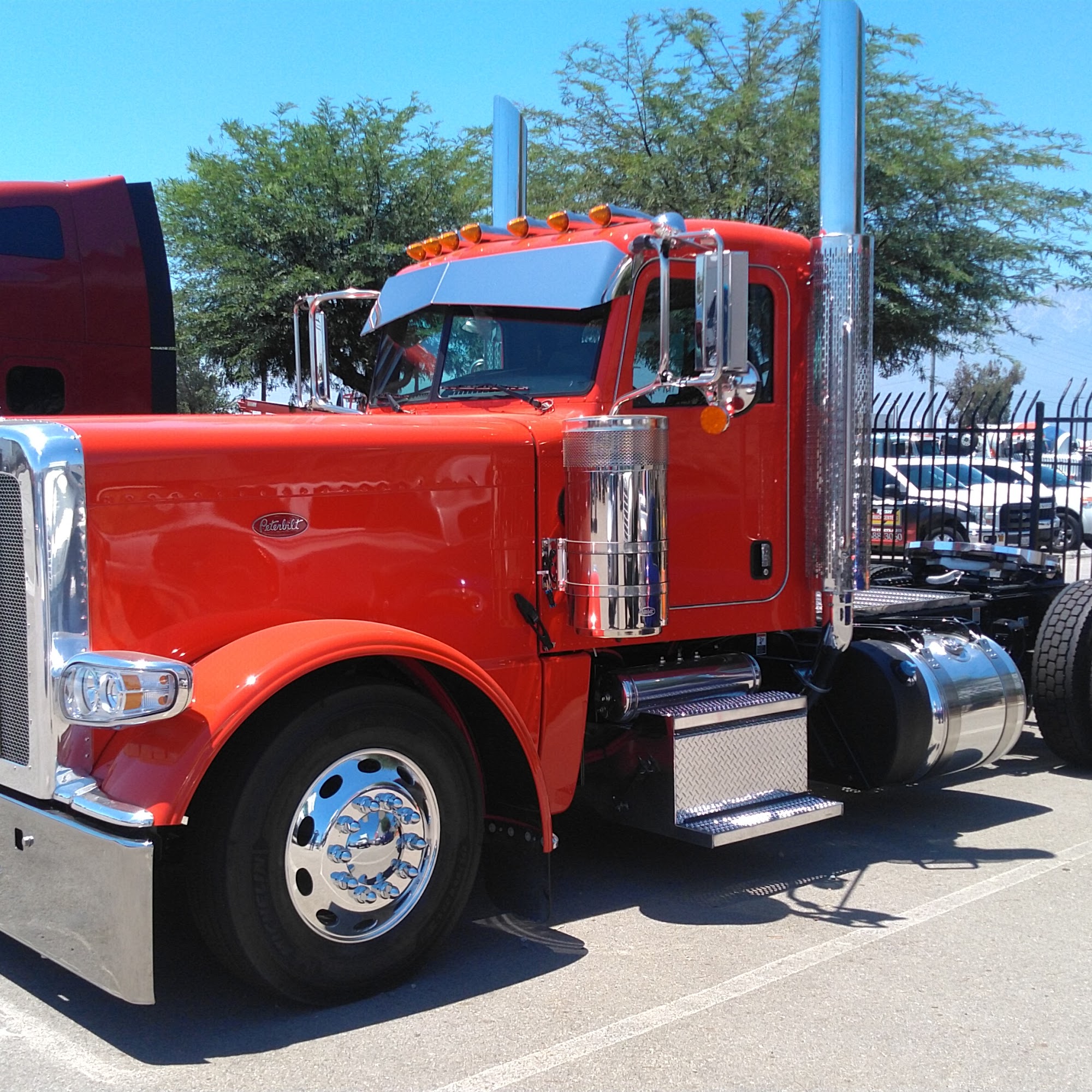 Sennett Semi Trailer Yucaipa