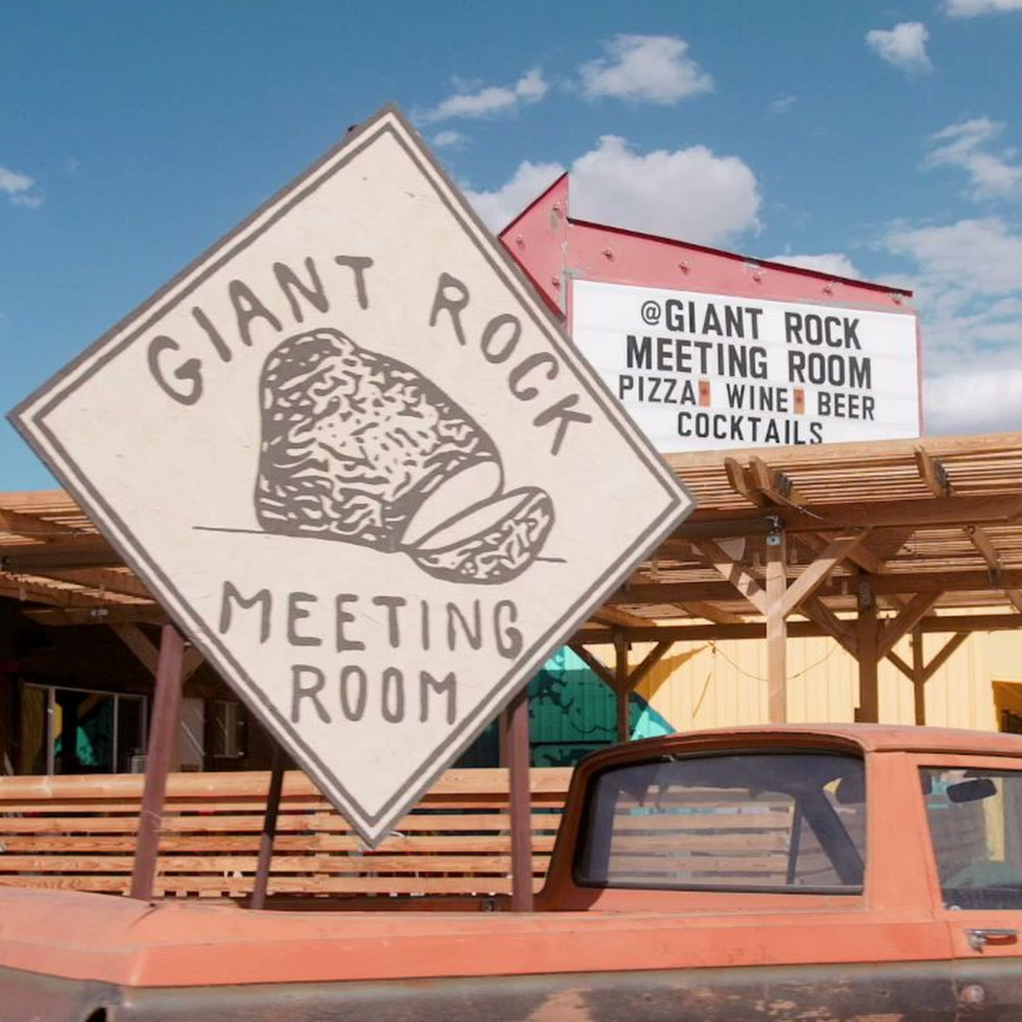 Giant Rock Meeting Room Yucca Valley