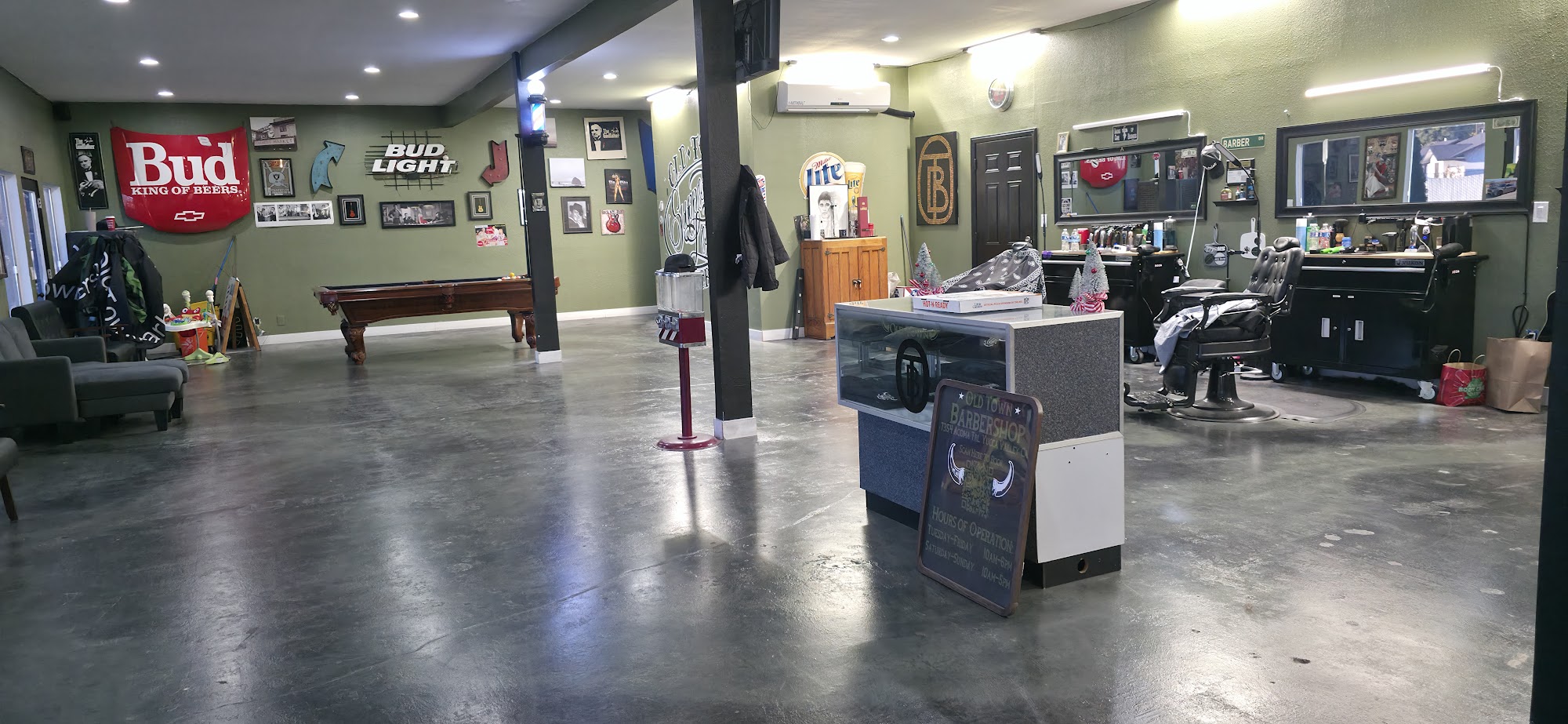 Old Town Barbershop 7354 Acoma Trail, Yucca Valley California 92284