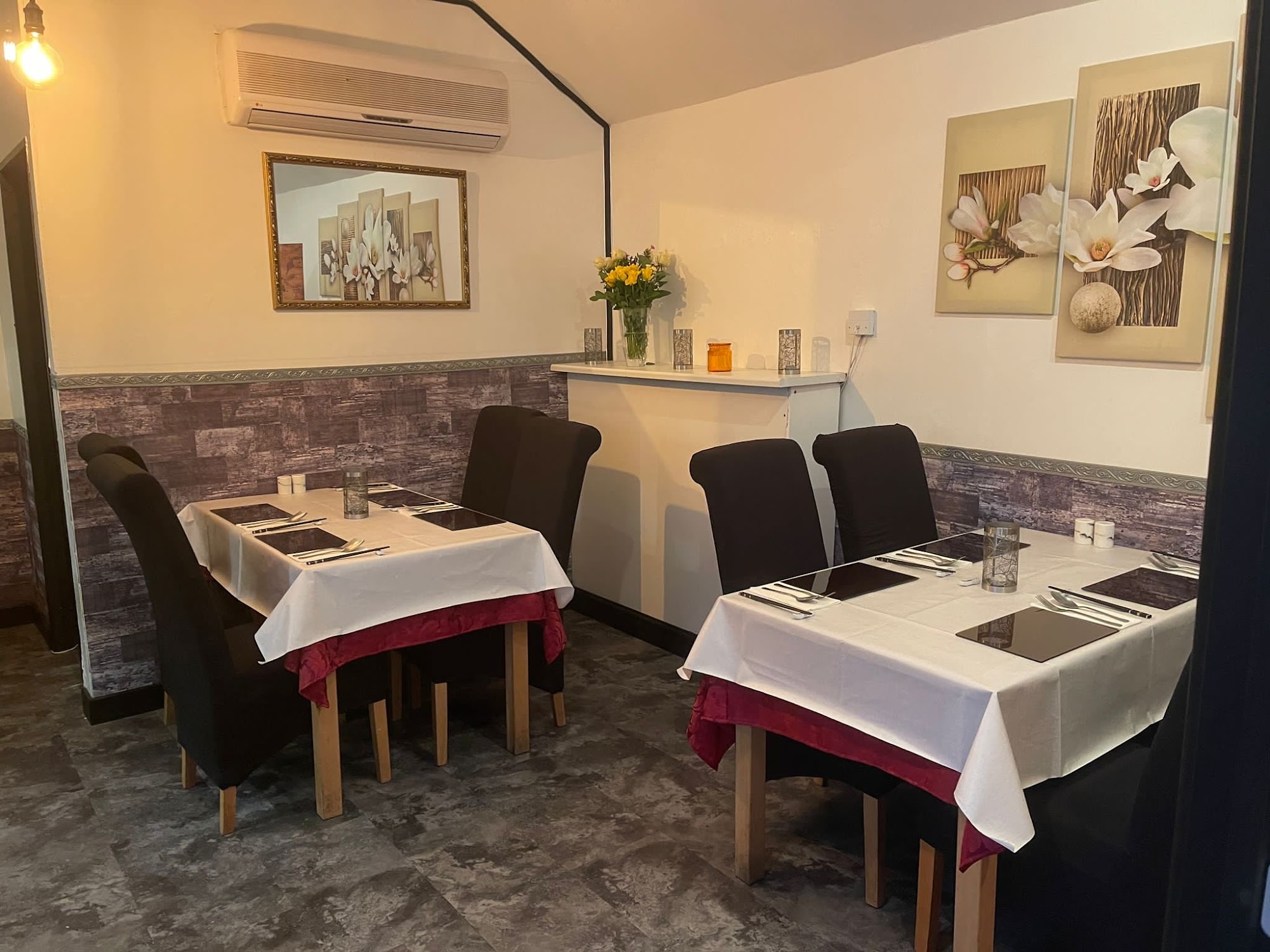 Long Yuen Court Chinese Restaurant & Take Away. Conservatory Village, Great N Rd, Little Paxton, Saint Neots