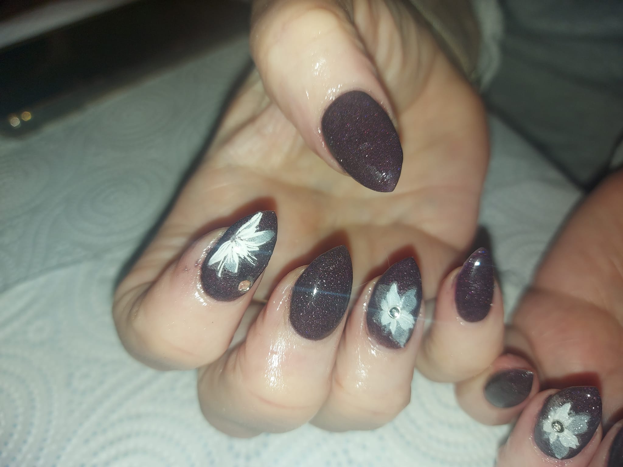 Glamorous nails by Gemma