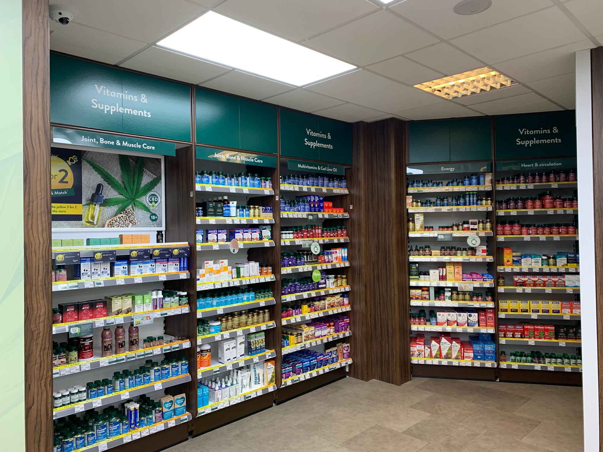Holland & Barrett - Congleton