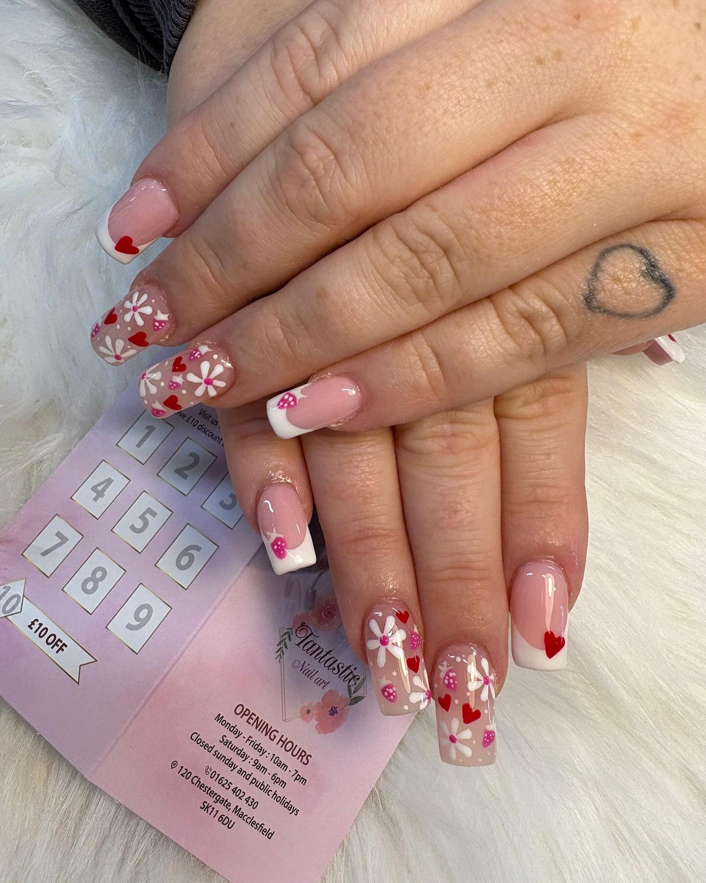 Tantastic Nails