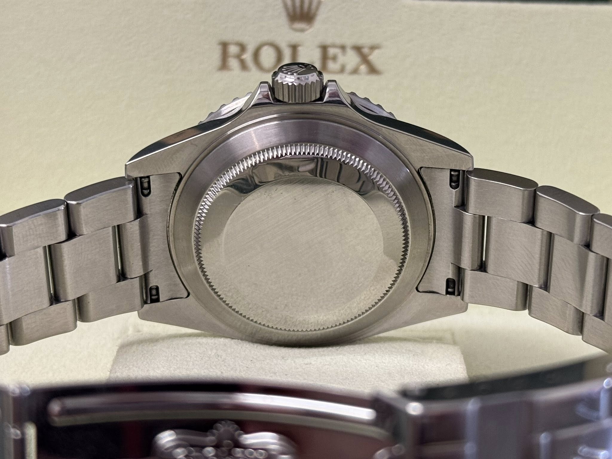 PR Jones Watchmaker & Jeweller - 1 Chestergate Macclesfield