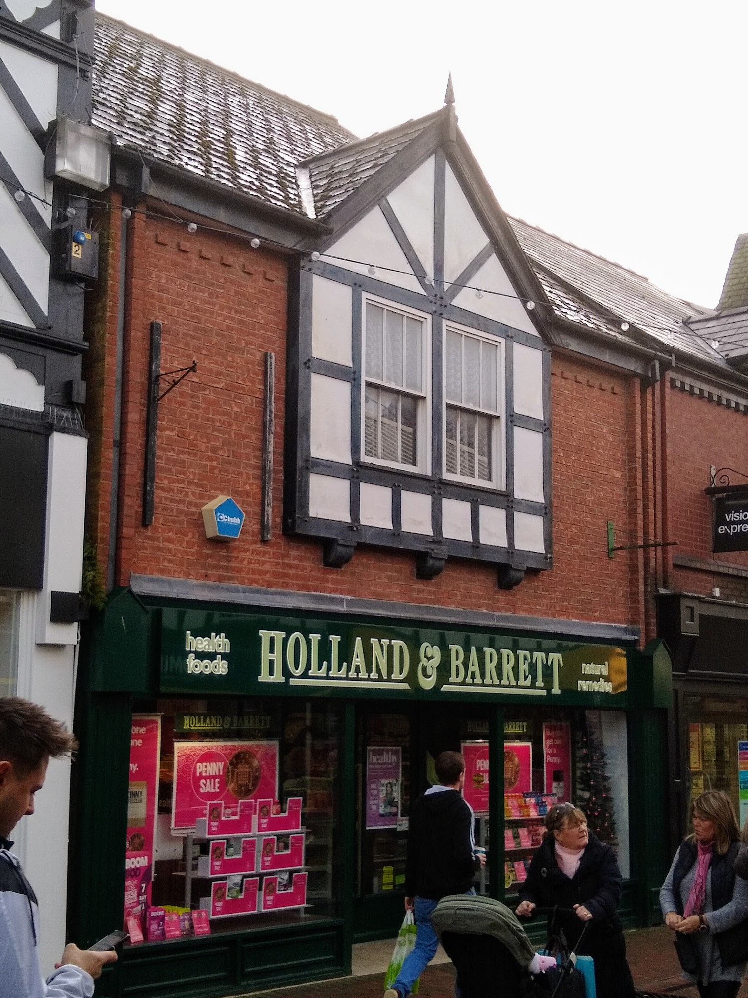 Holland & Barrett - Northwich
