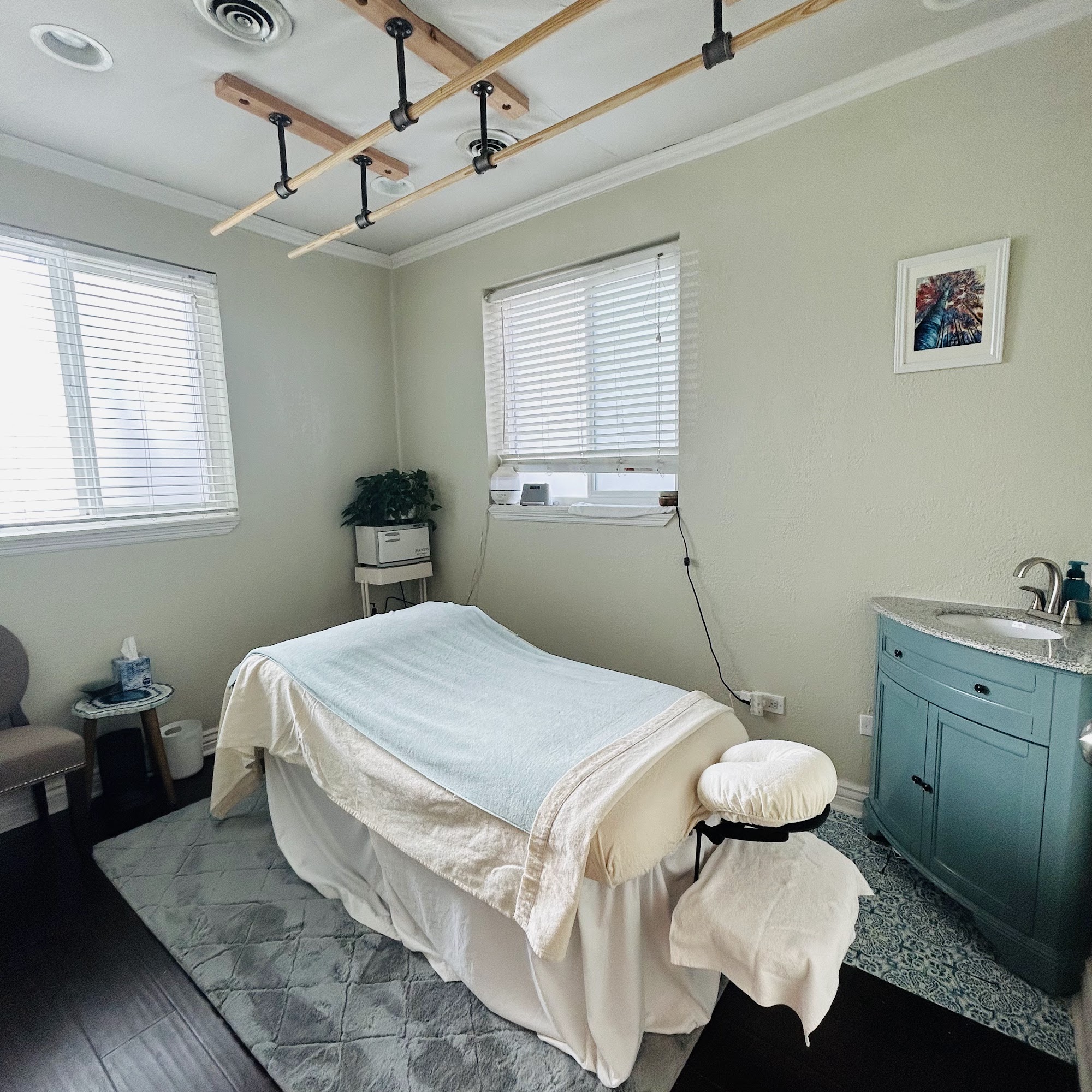 Arvada Massage and Stretch 7985 Vance Dr Suite 105, Arvada Colorado 80003