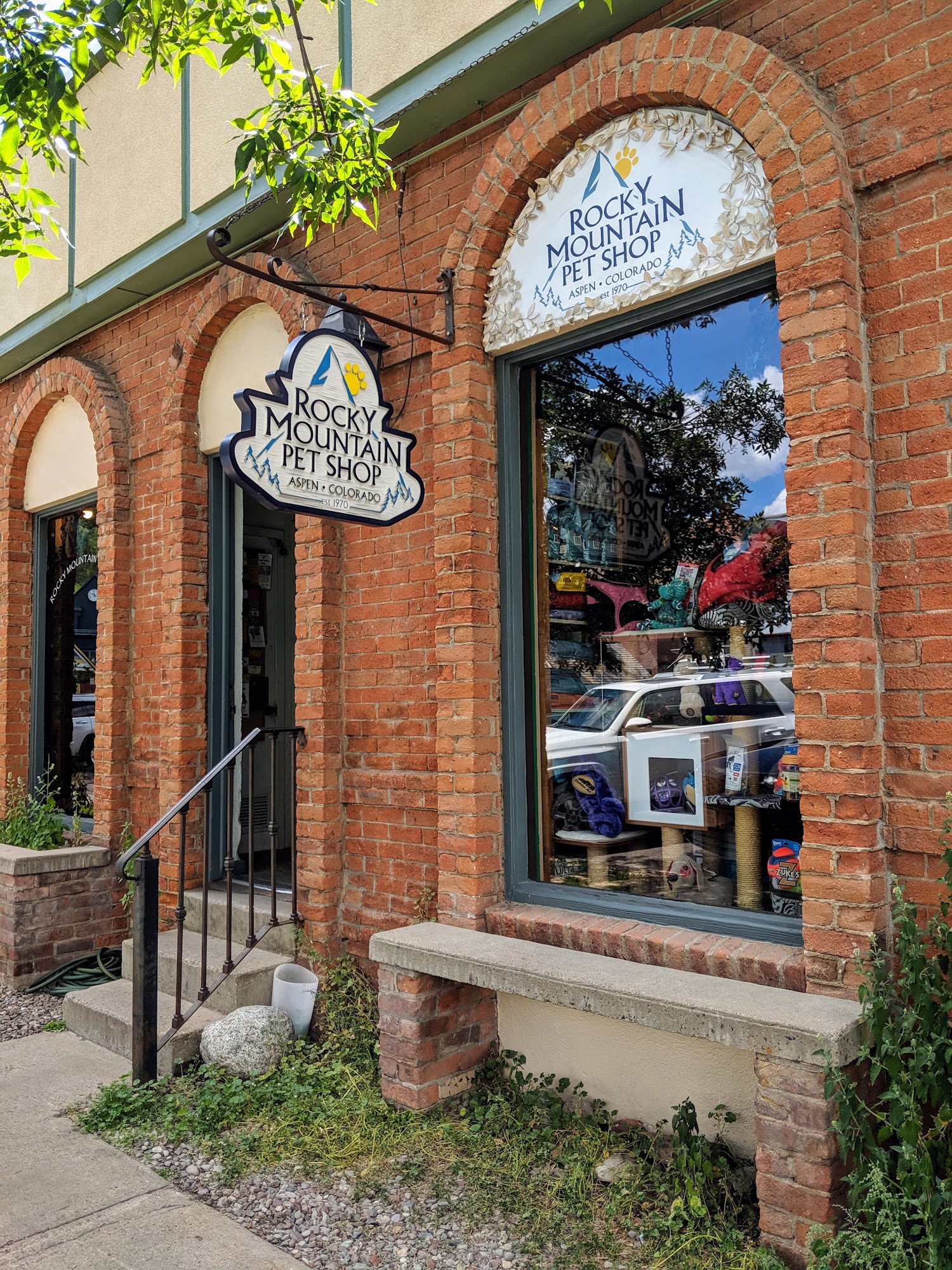 Rocky Mountain Pet Shop Aspen