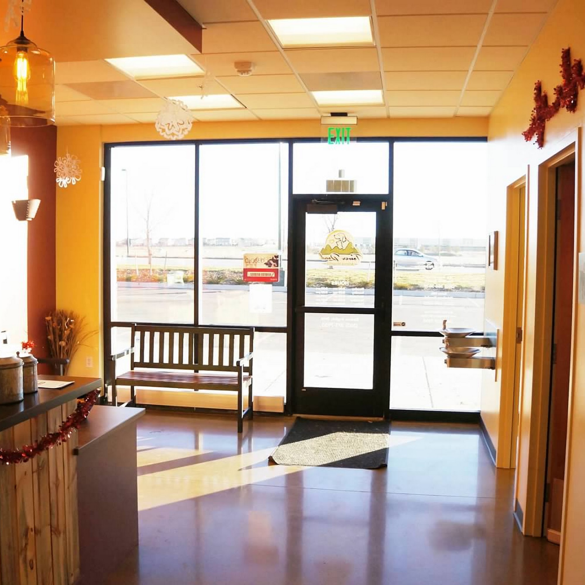 Tower Road Animal Hospital Aurora