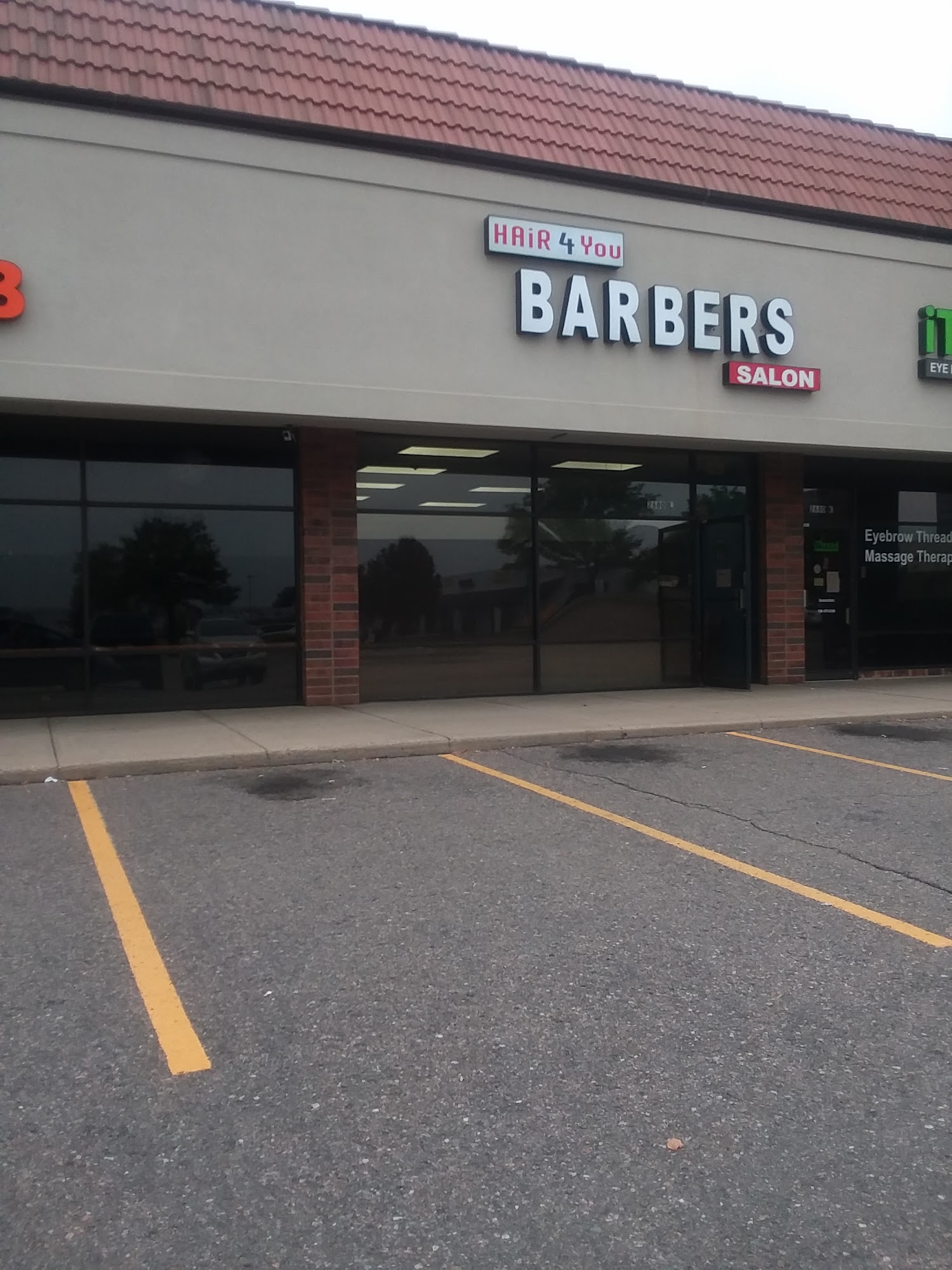 Joe's Barber and Salon 10569-10617 E Yale Ave, Aurora Colorado 80014