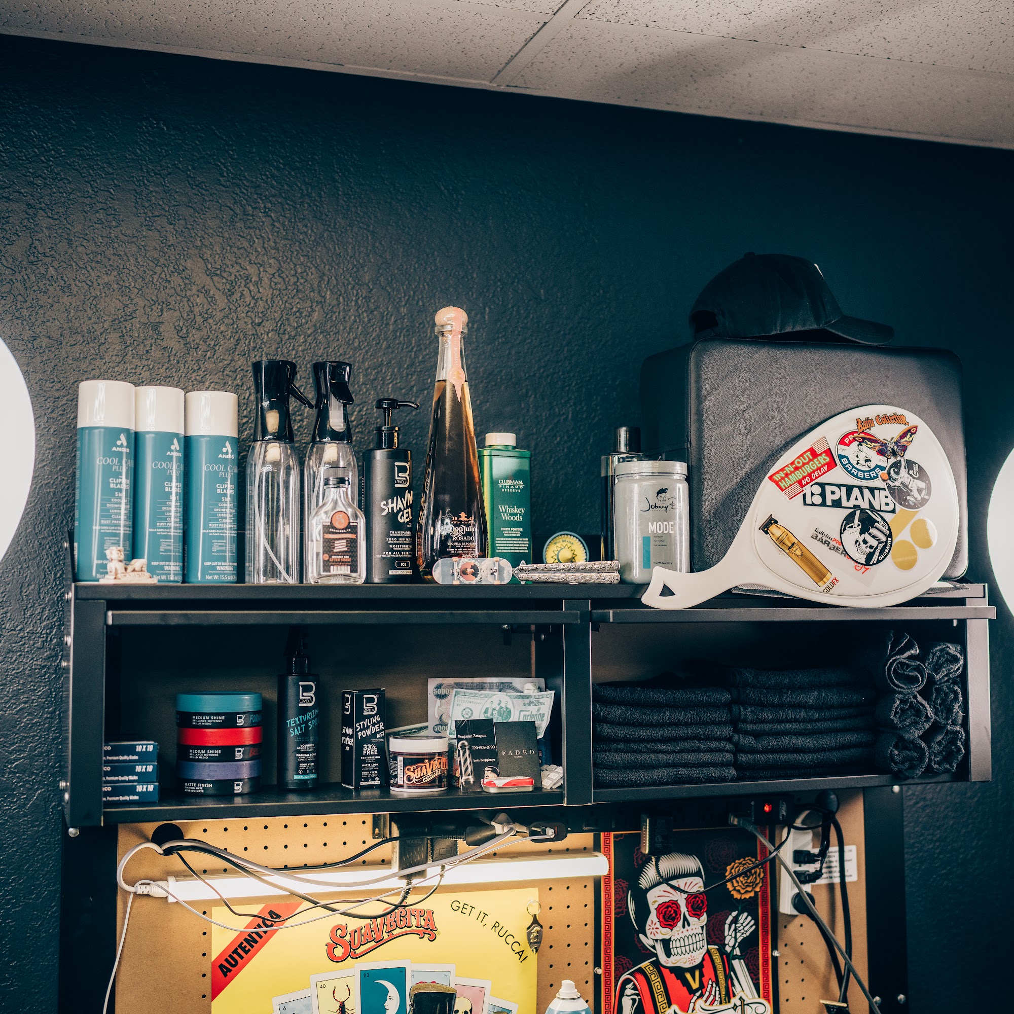 Fileros Barber Lounge 2600 S Parker Rd, Aurora Colorado 80014