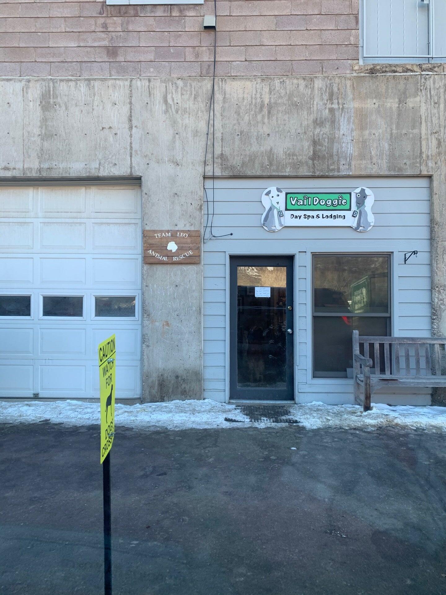 Vail Doggie Day Spa and Lodging Avon