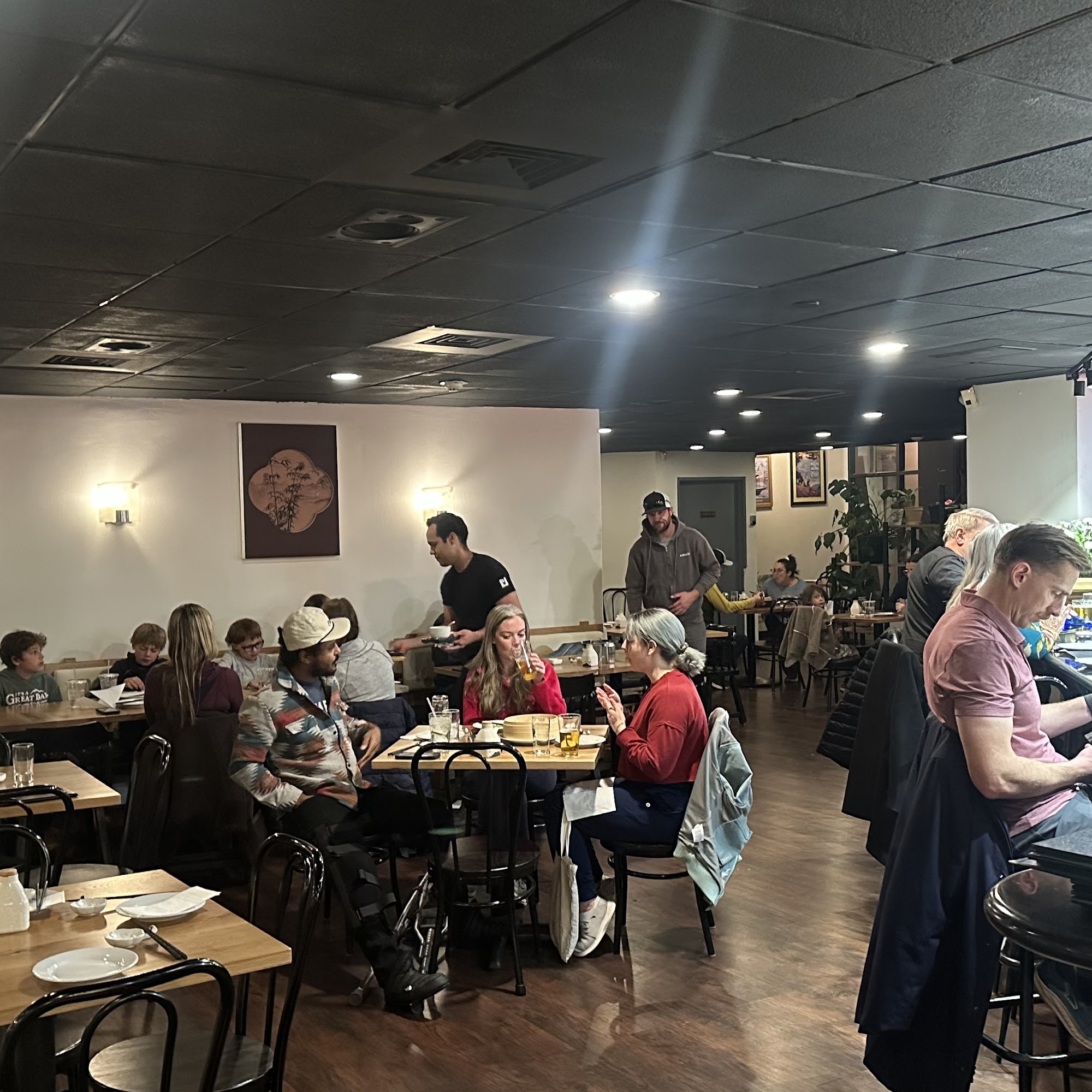 Lily Sushi & Ramen Avon