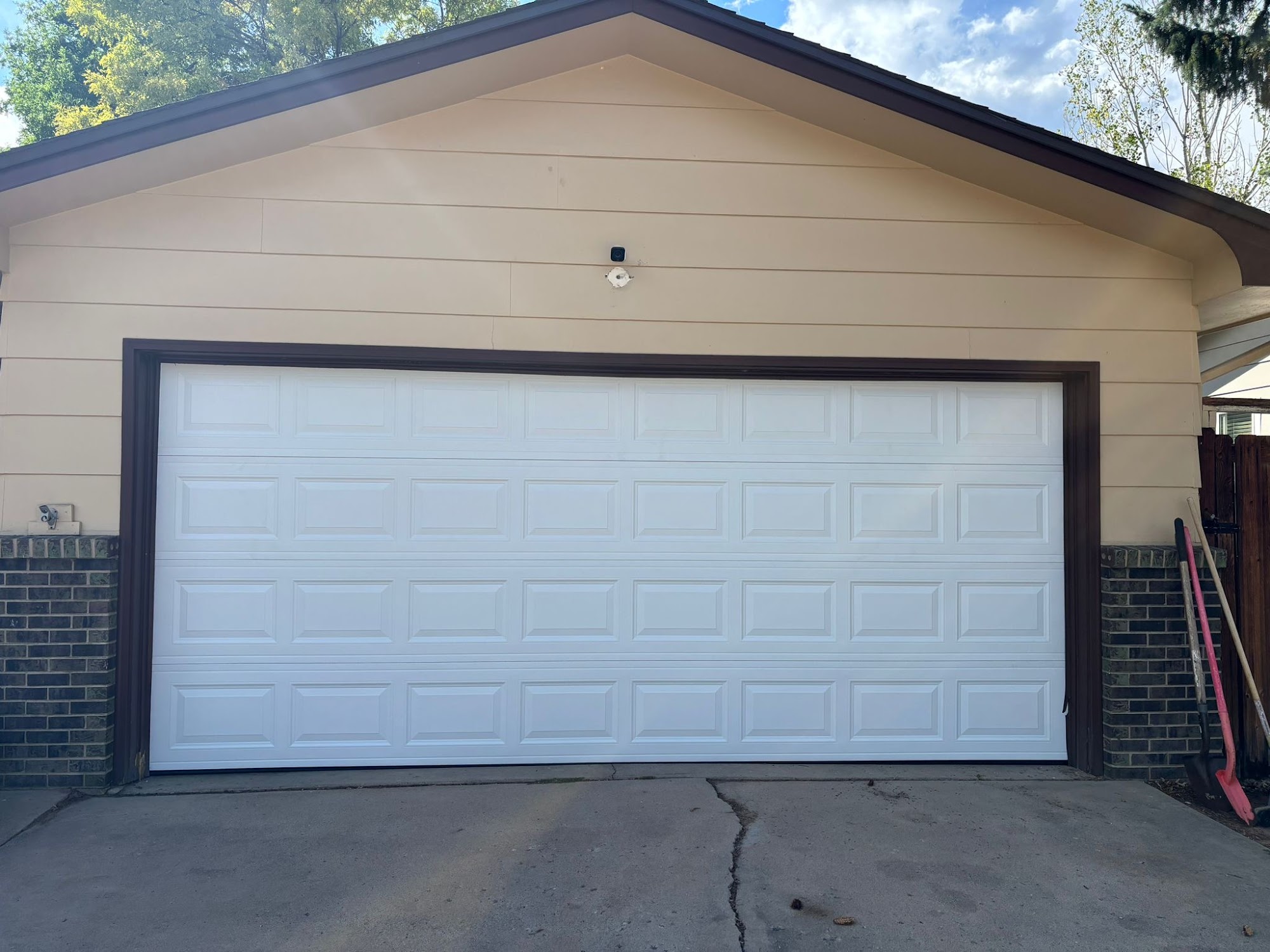 Ronnie's Garage Door Services Boulder