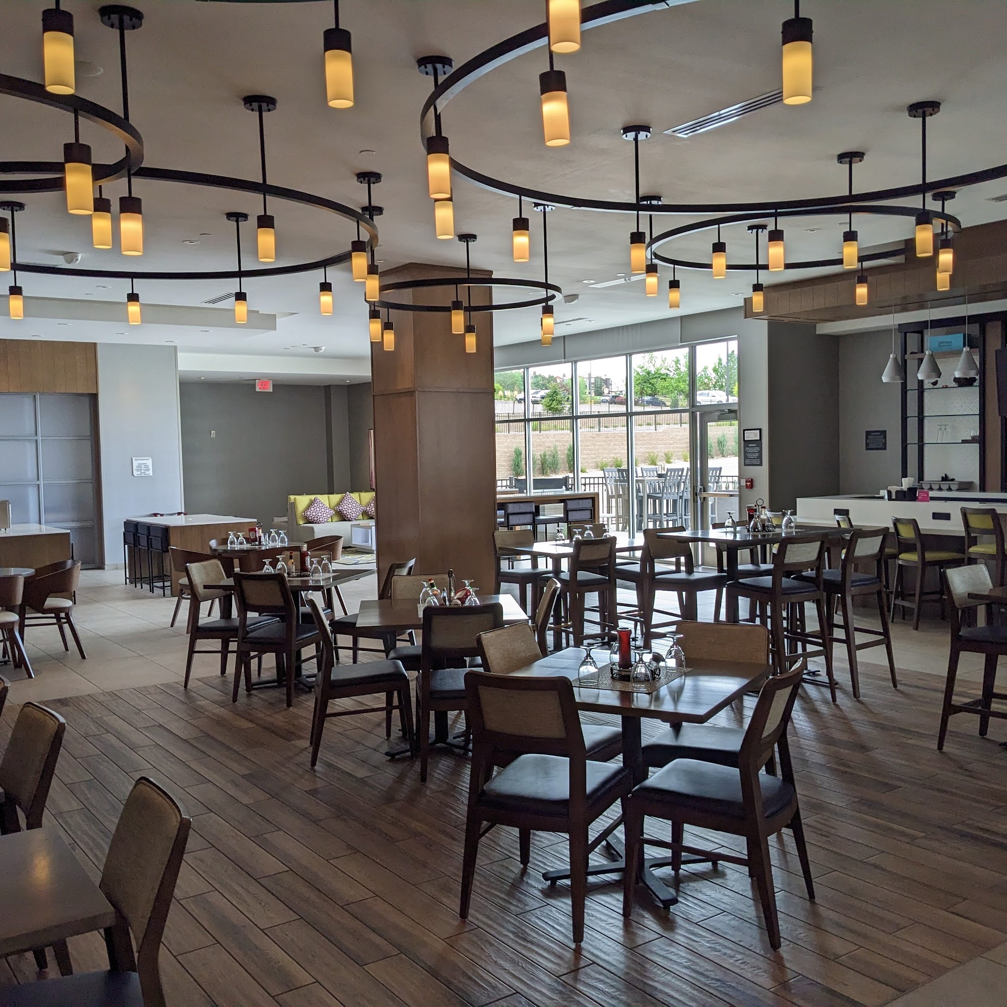 The Garden Grille 576 Flatiron Blvd, Broomfield