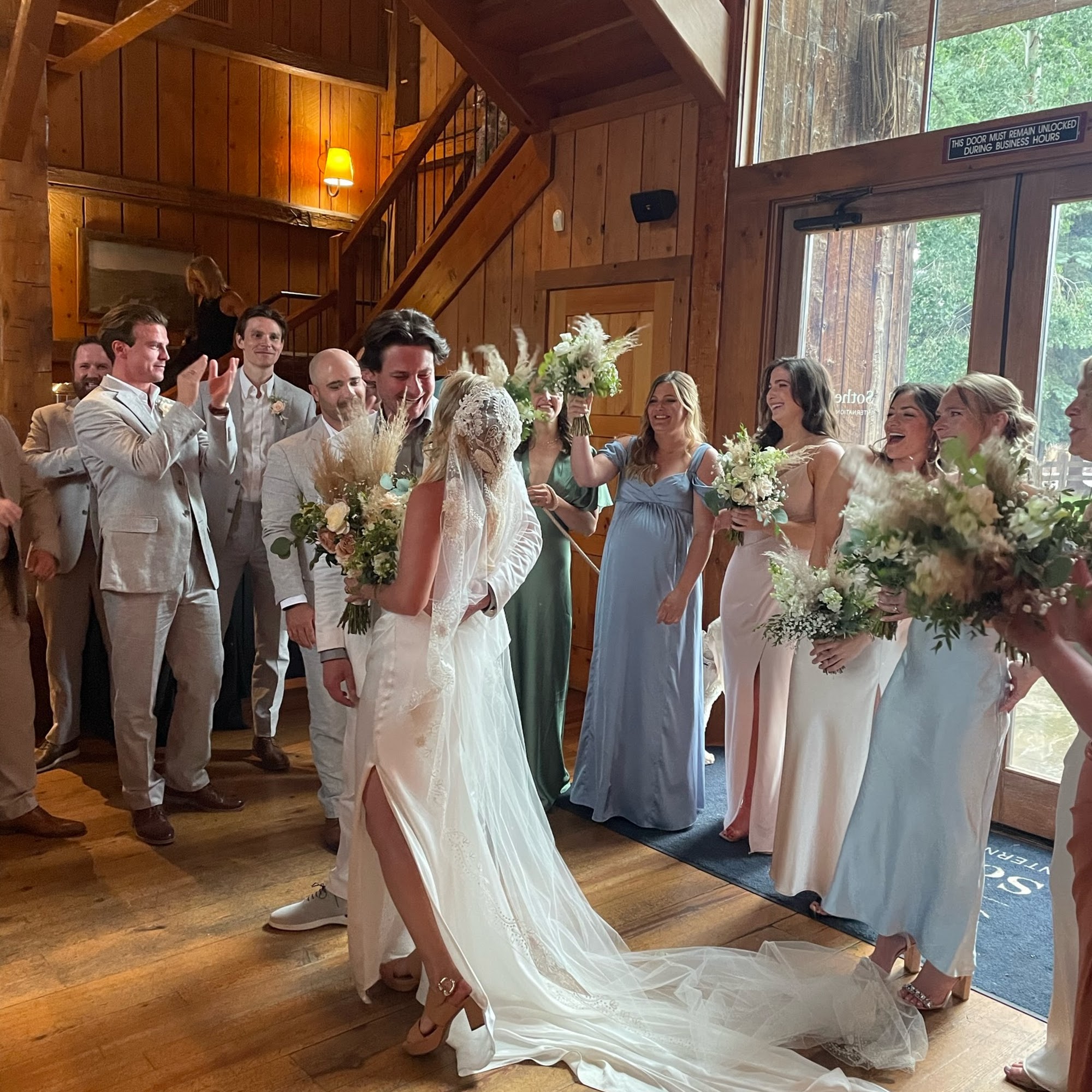 A Perfect Fit / Nancy Clough