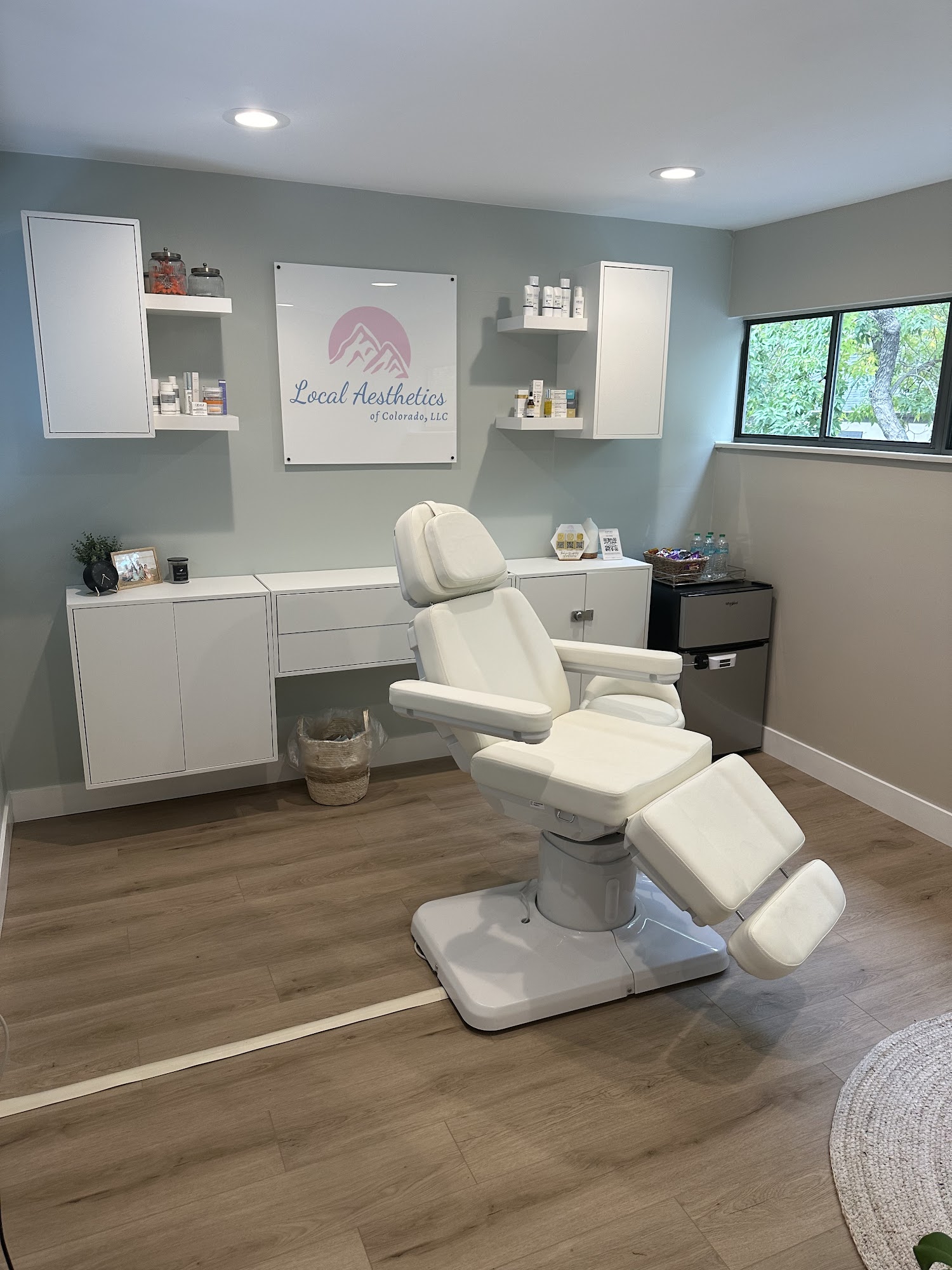 Local Aesthetics of Colorado 7200 E Dry Creek Rd D-202, Centennial Colorado 80112