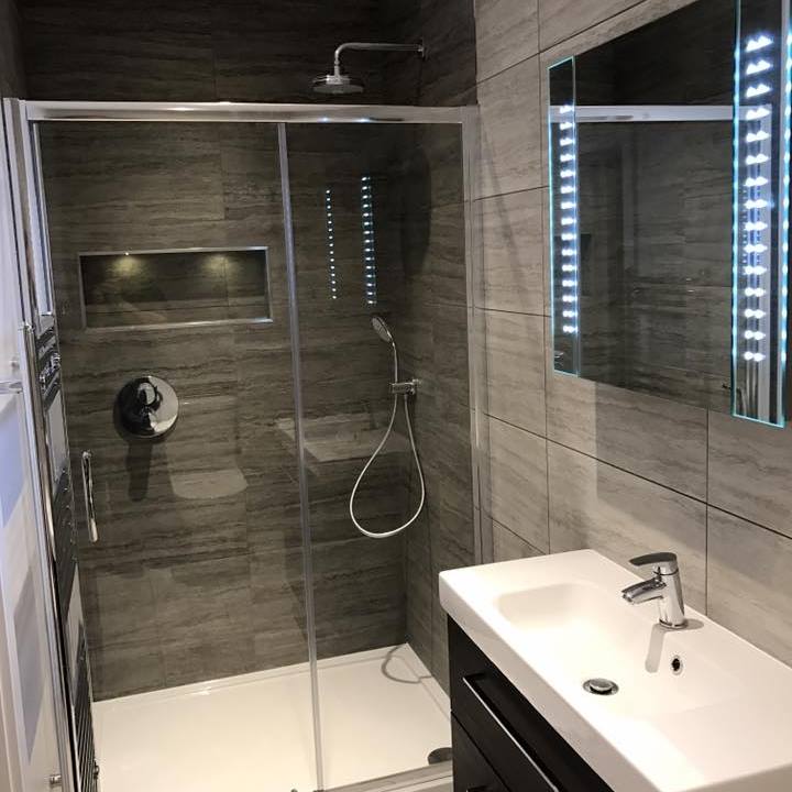 C R Plumbing & Heating