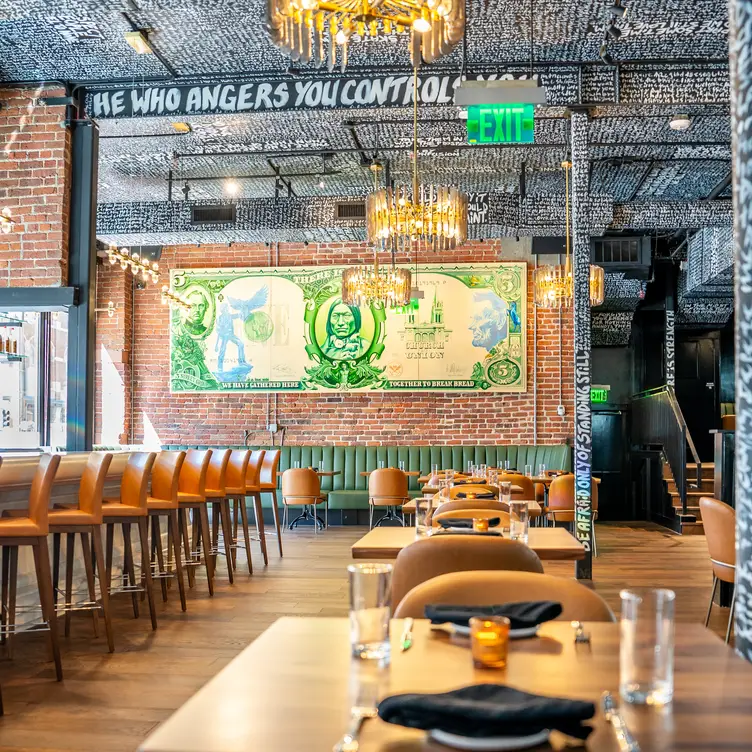 Photo credit: opentable