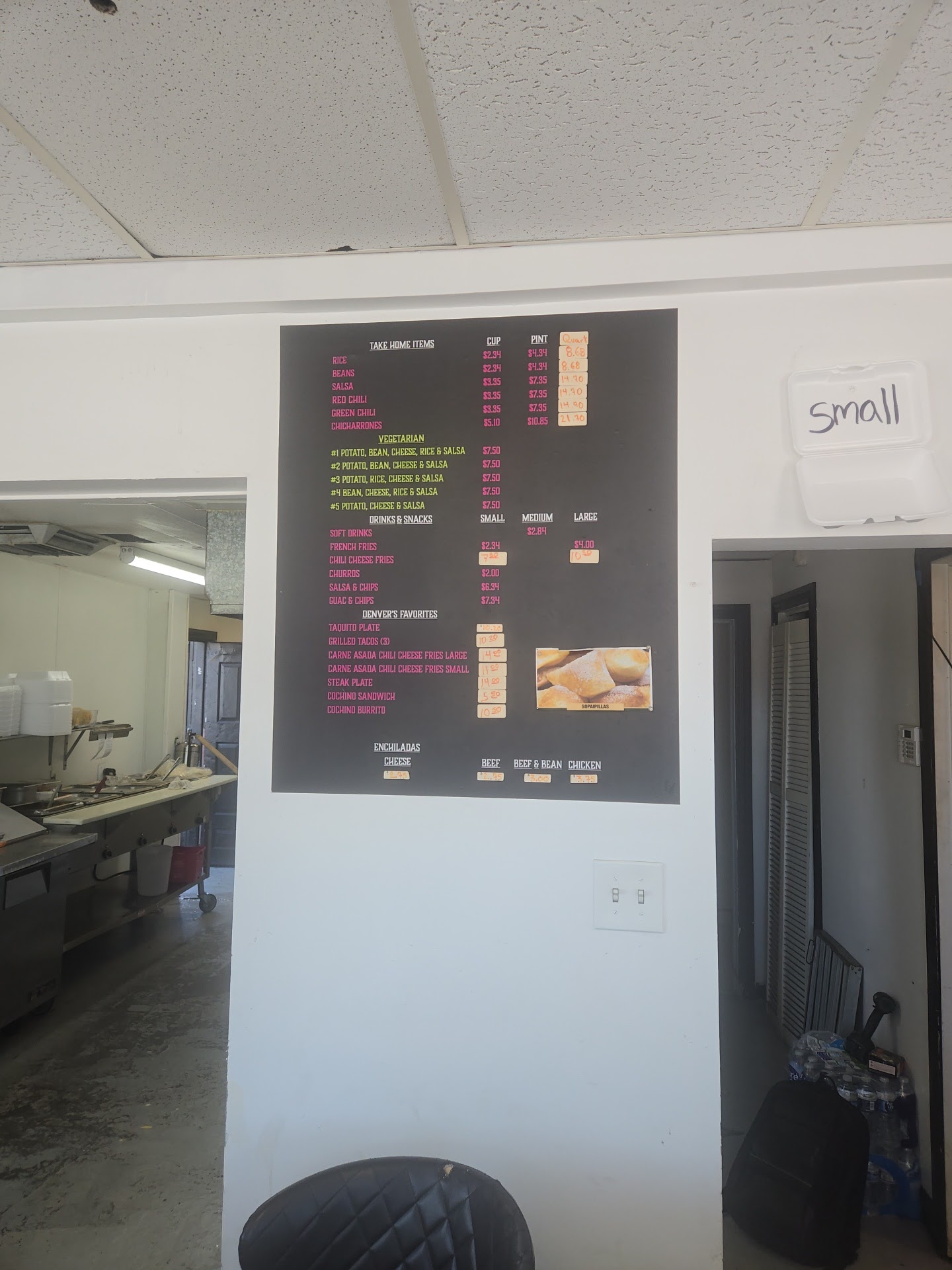 Cochinos Menu