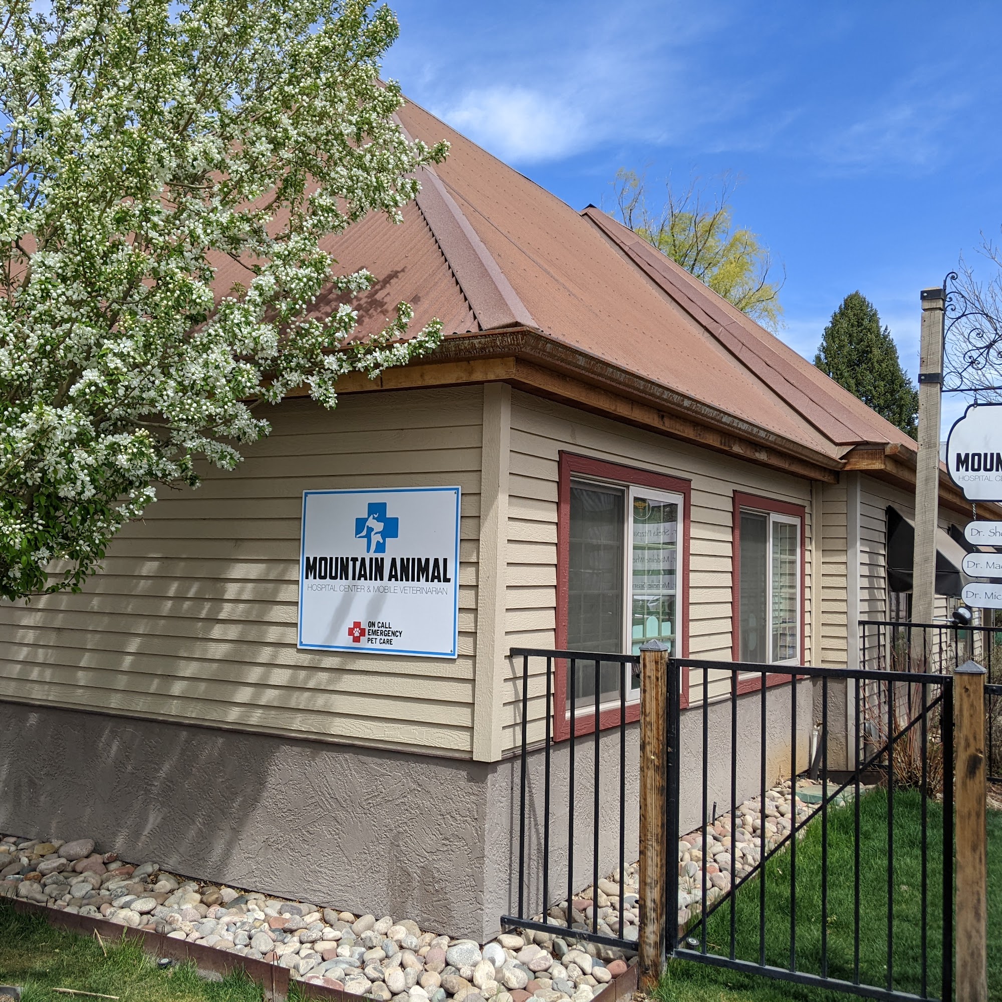 Mountain Animal Hospital Center Eagle