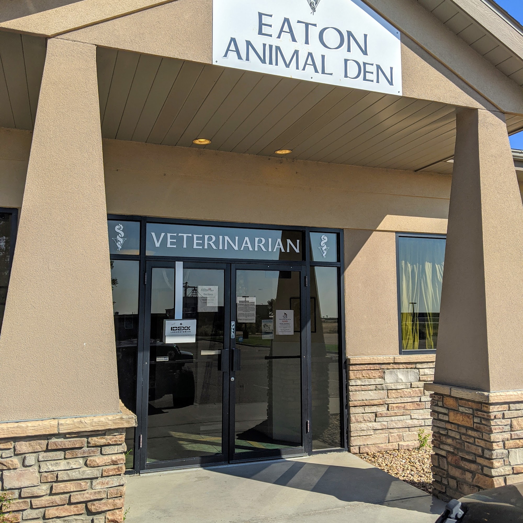 Eaton Animal Den Eaton