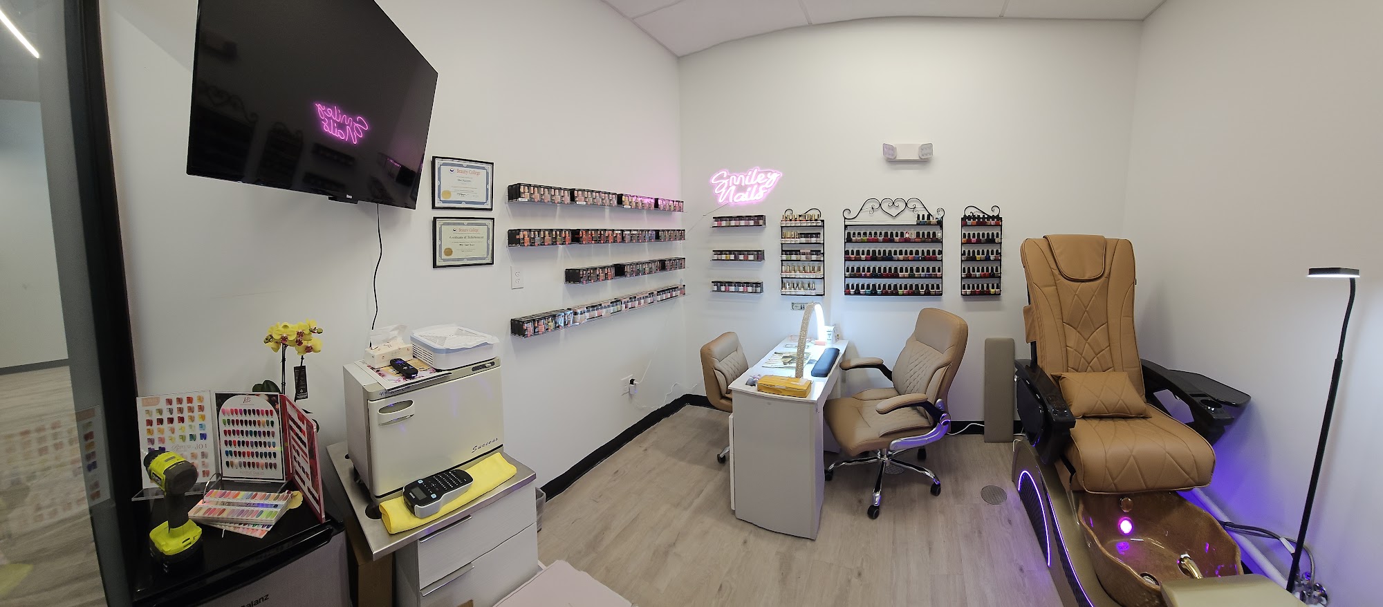 Smiley Nails 200 W Belleview Ave 120 ( Room 110, Englewood Colorado 80110