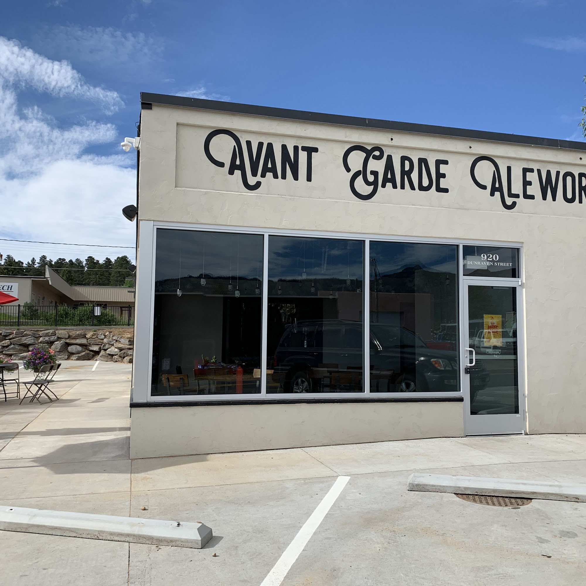 Avant Garde Aleworks Estes Park