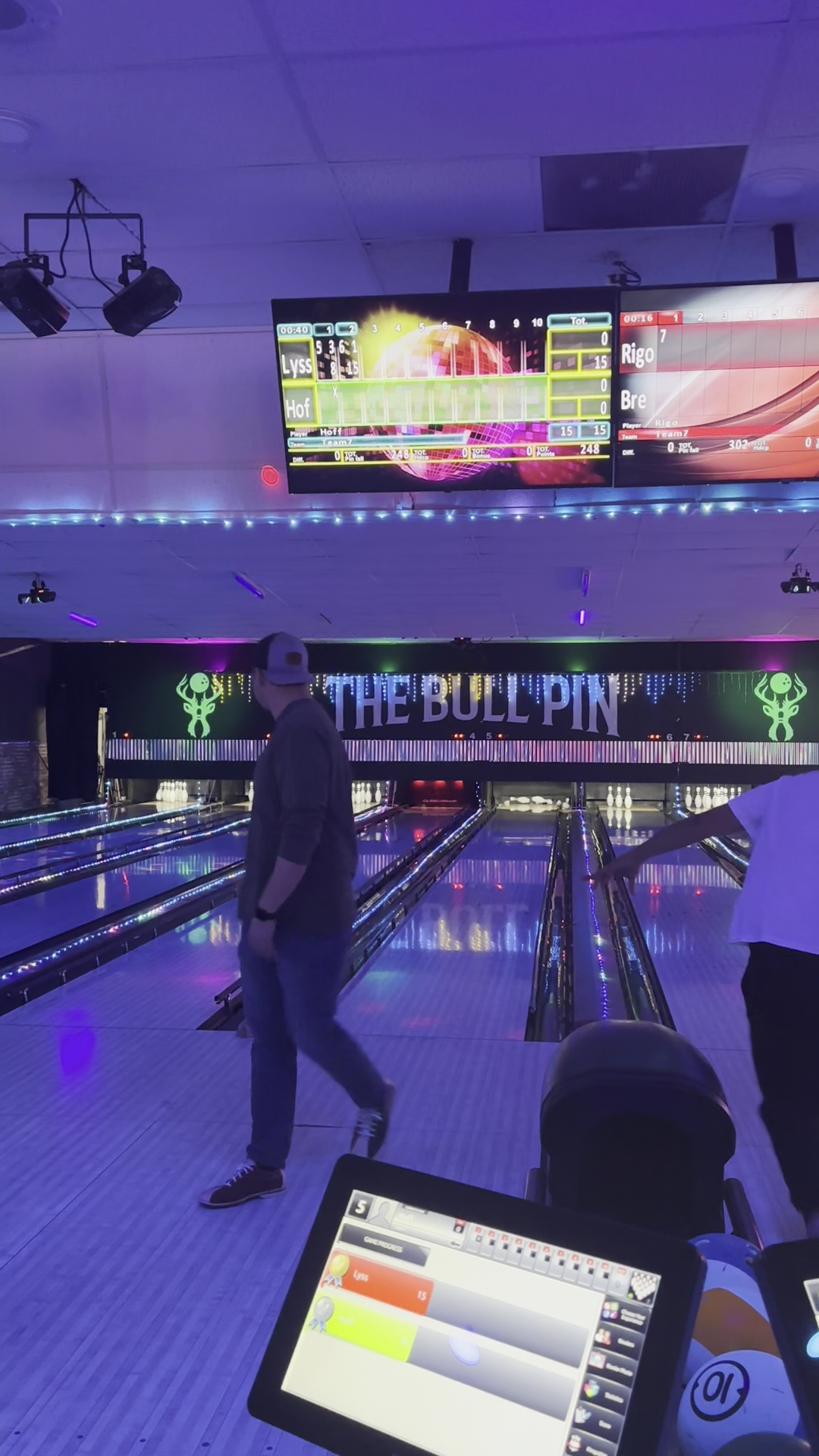 The Bull Pin - Bowling & Sports Bar Estes Park