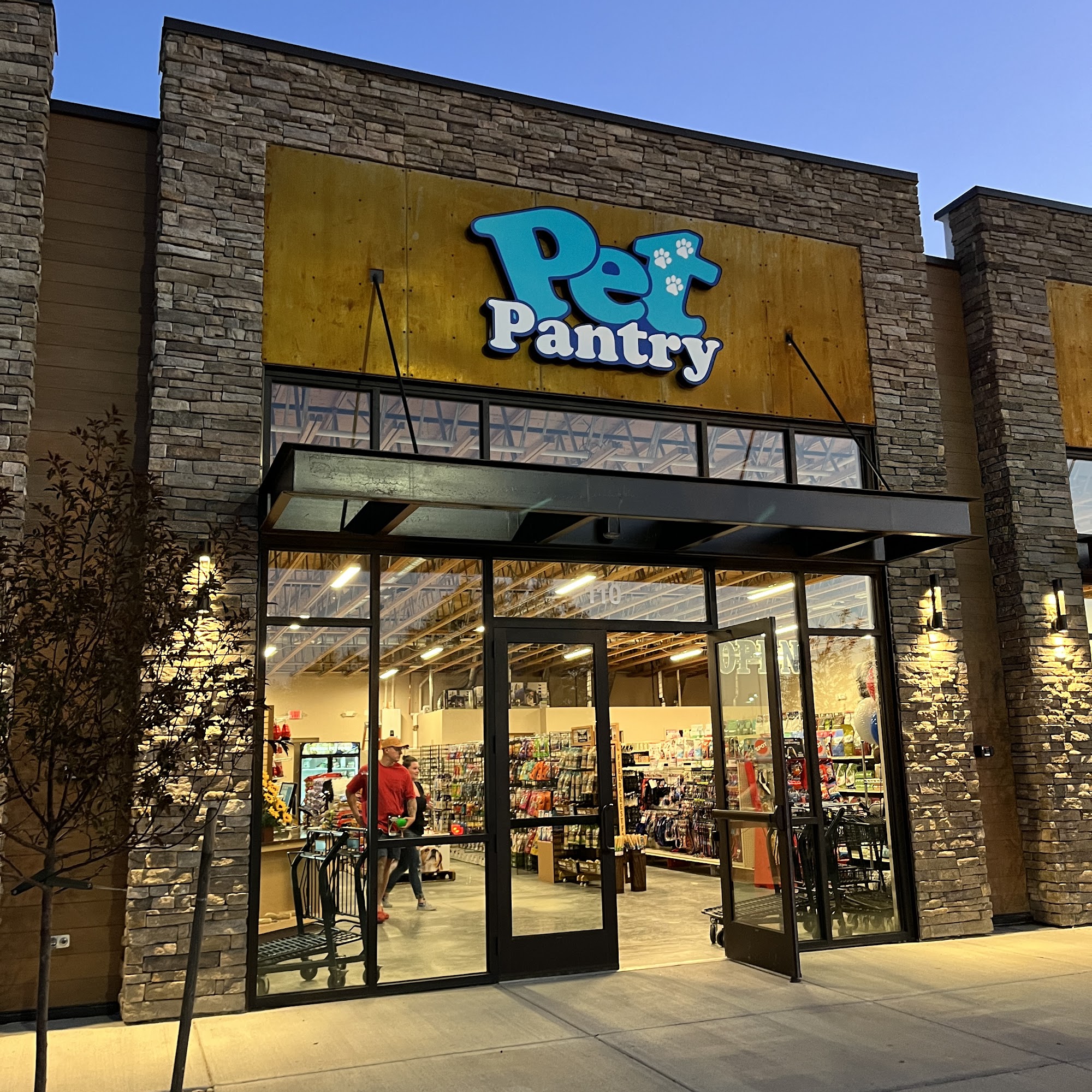 Pet Pantry & Dog Wash