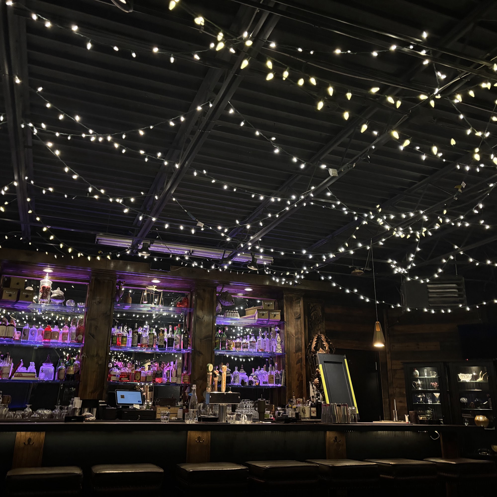 Alchemy 1111 Miner's Alley, Golden