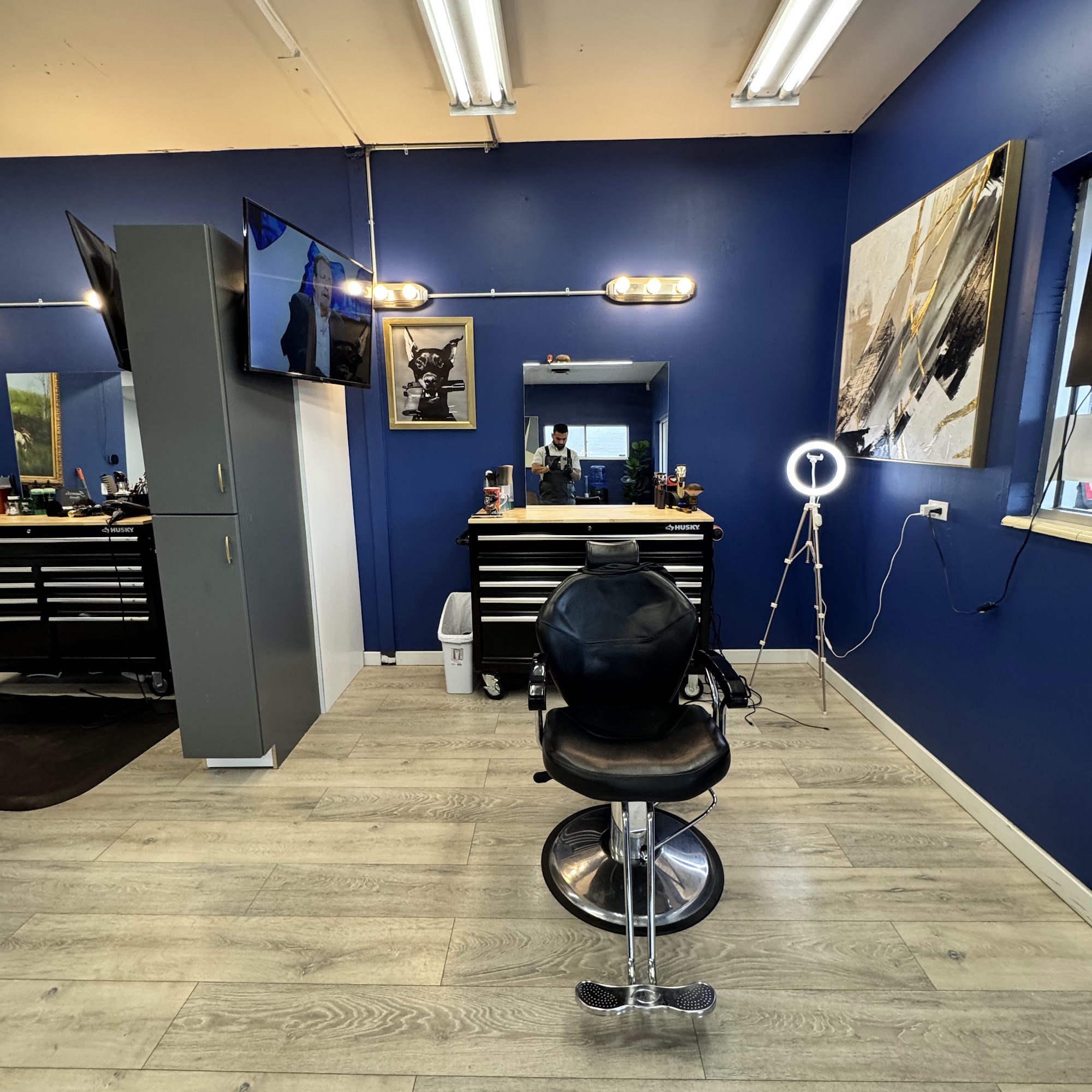 Calavera Barbers 7800 W Jewell Ave unit d, Lakewood Colorado 80232