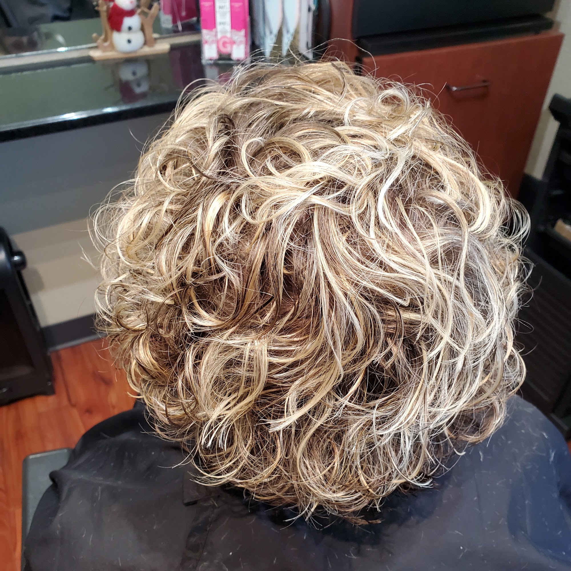 LK Hair Creations 980 Simms St Suite B, Lakewood Colorado 80401