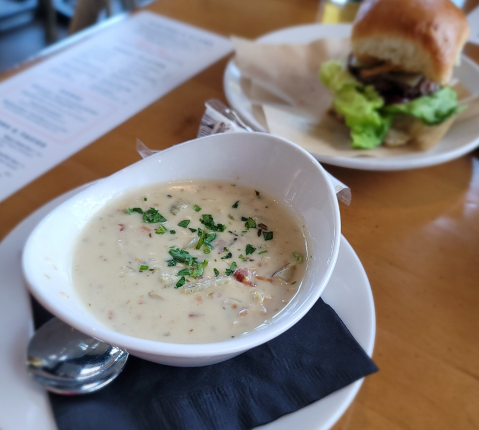 Blue Island Oyster Bar and Seafood Lone Tree