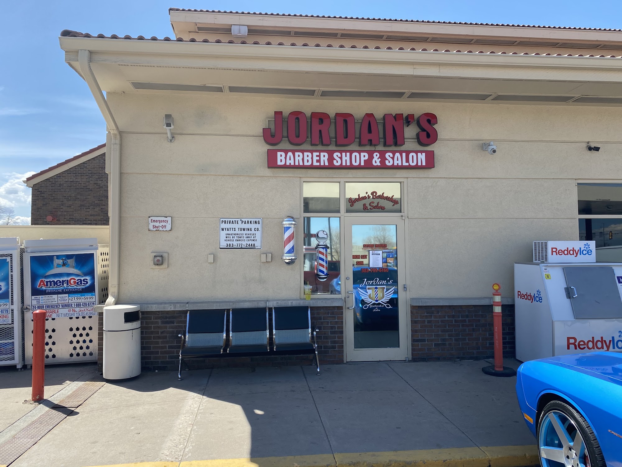 Jordans barber shop & Salon 7505 Parkway Dr, Lone Tree Colorado 80124