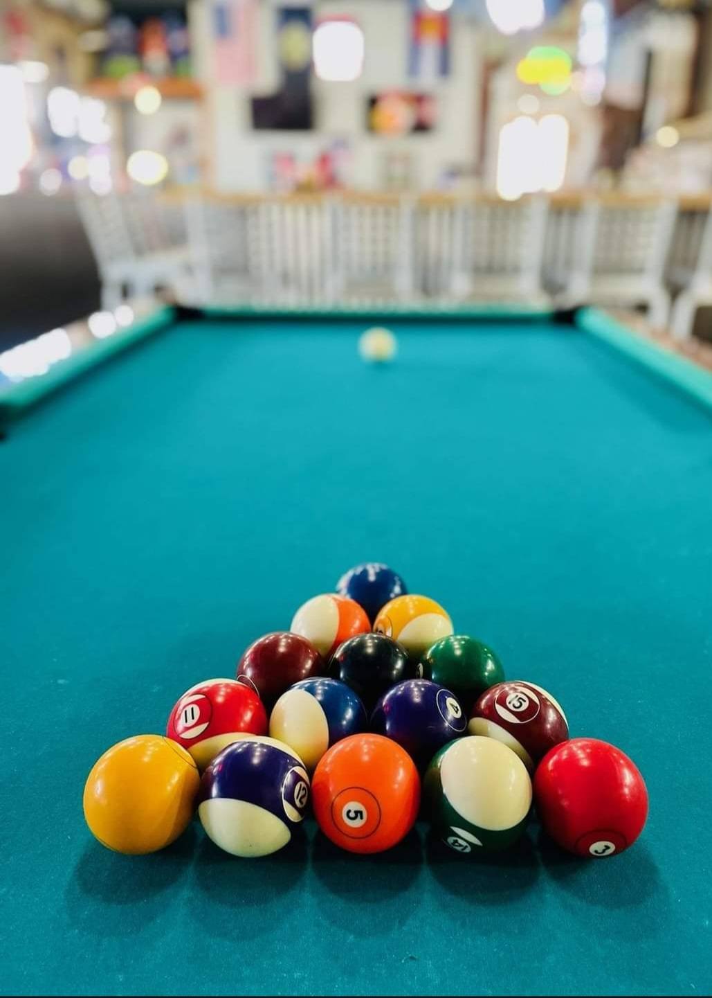 Sidelines Sports Bar Inc Montrose