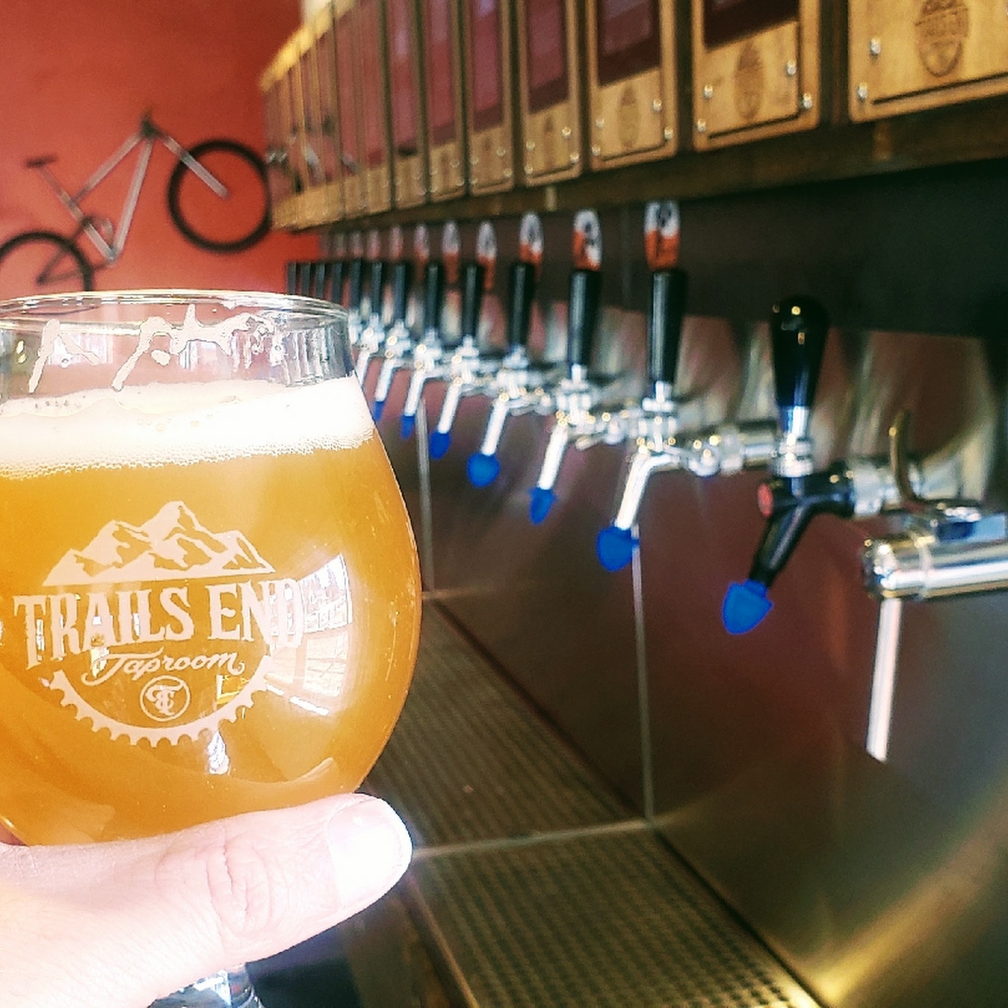 Trails End Taproom and Eatery Monument Monument