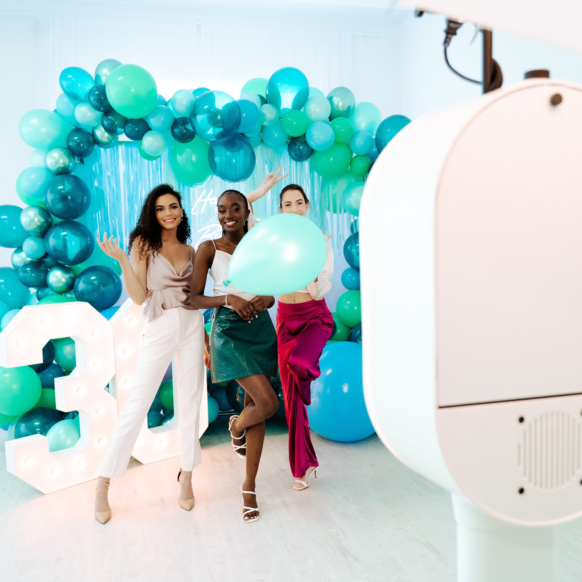 elevatesnapsphotobooth.com 5812 Hay Mkt Trl, Parker Colorado 80134