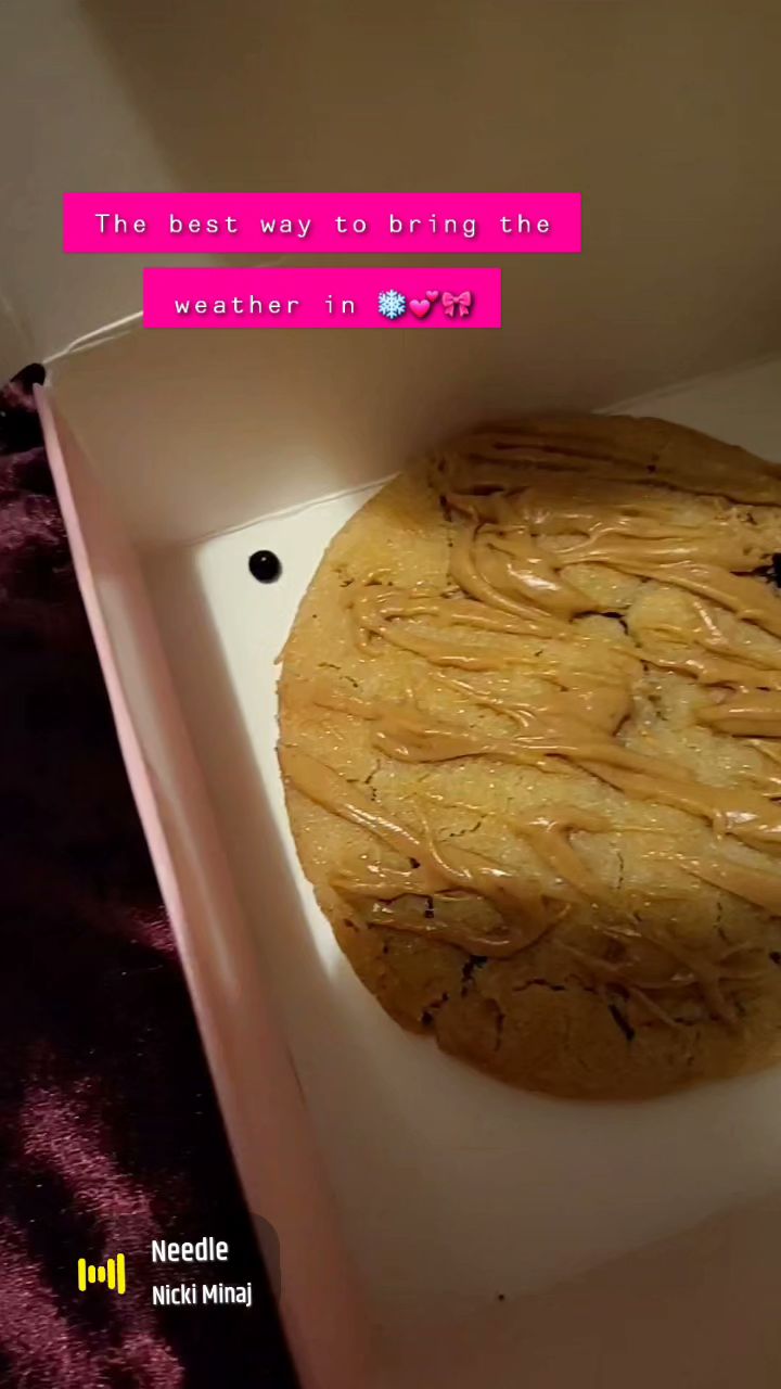 Crumbl - Pueblo Pueblo