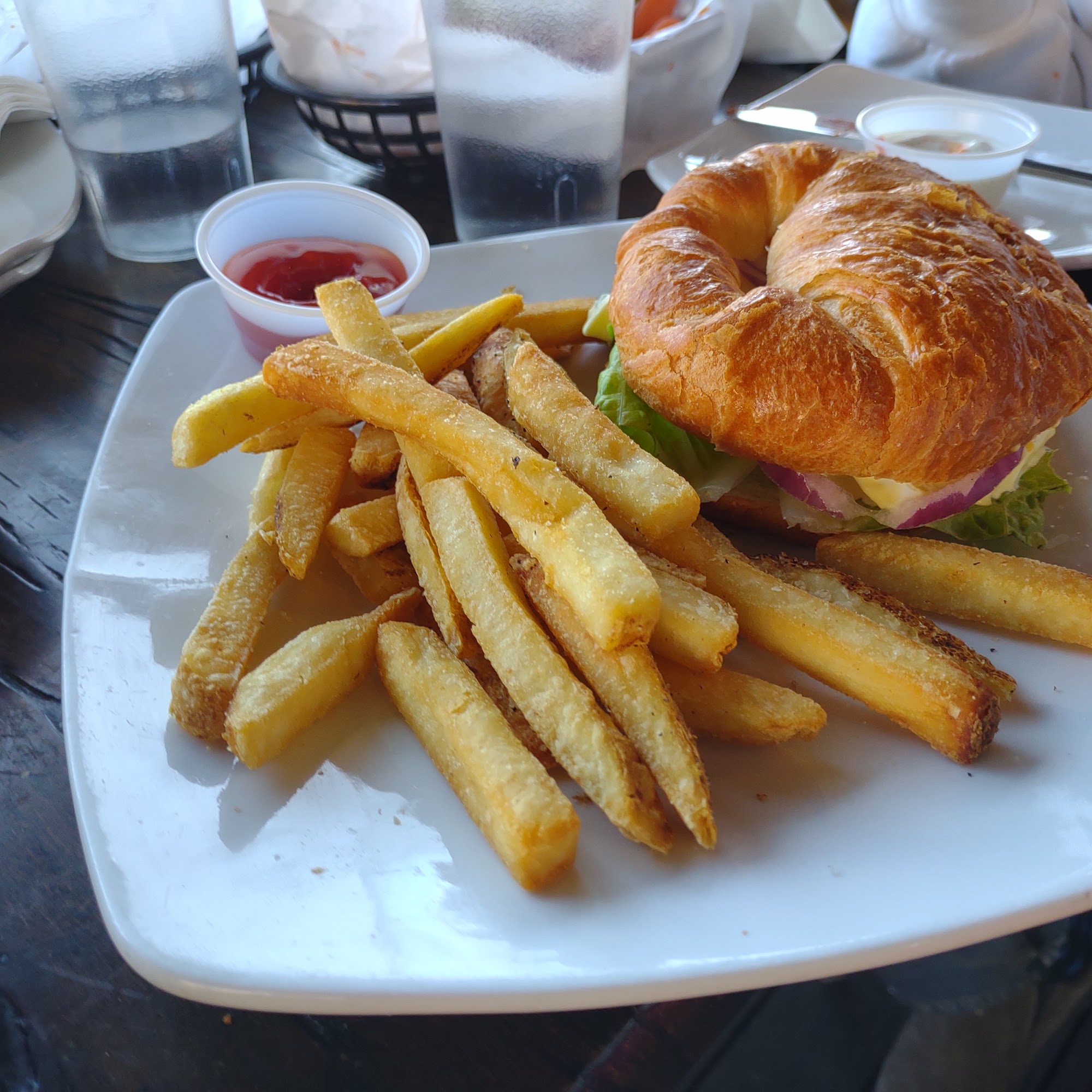 High Side! Bar & Grill Salida