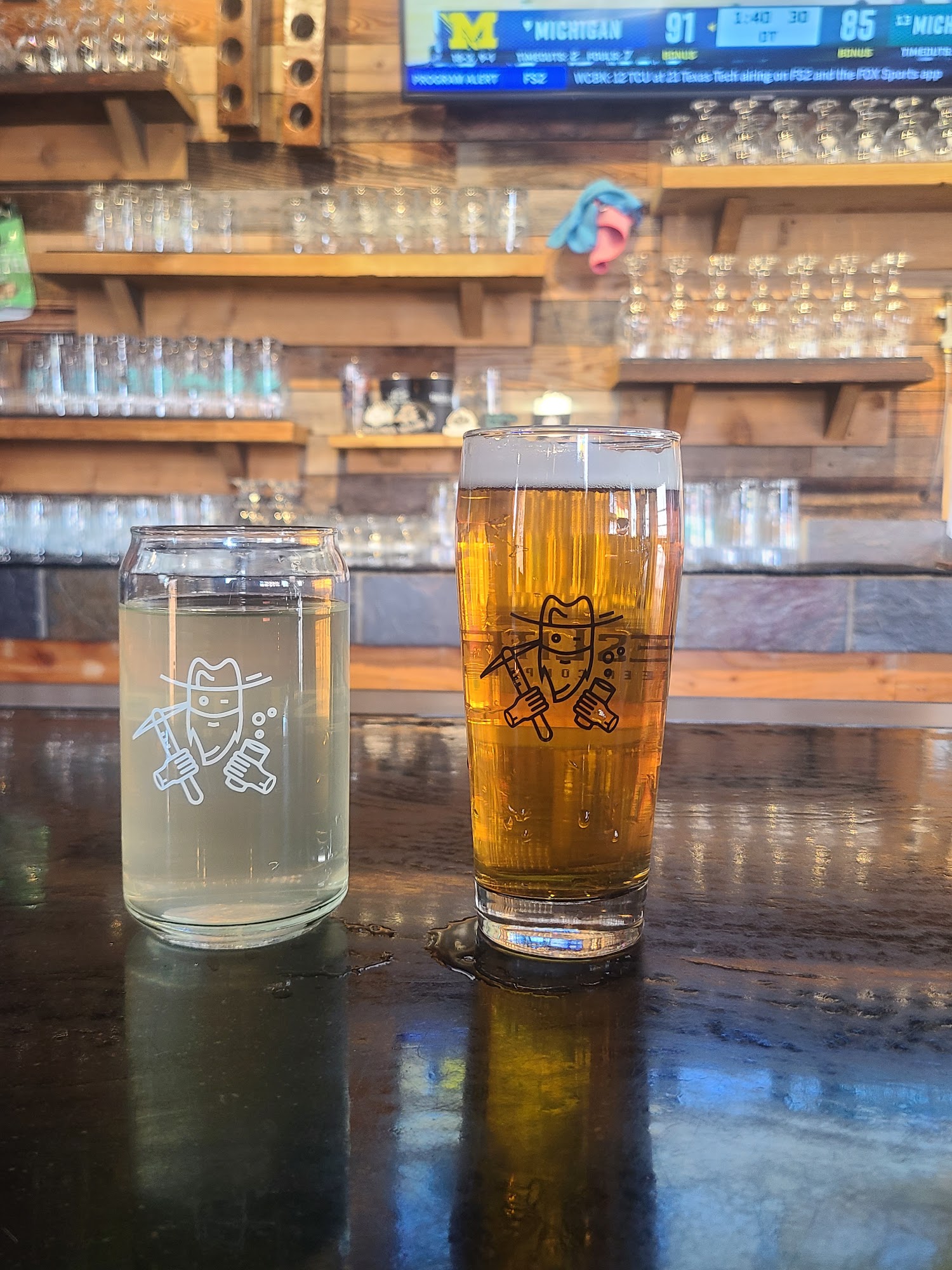 Tres Litros Beer Company Salida