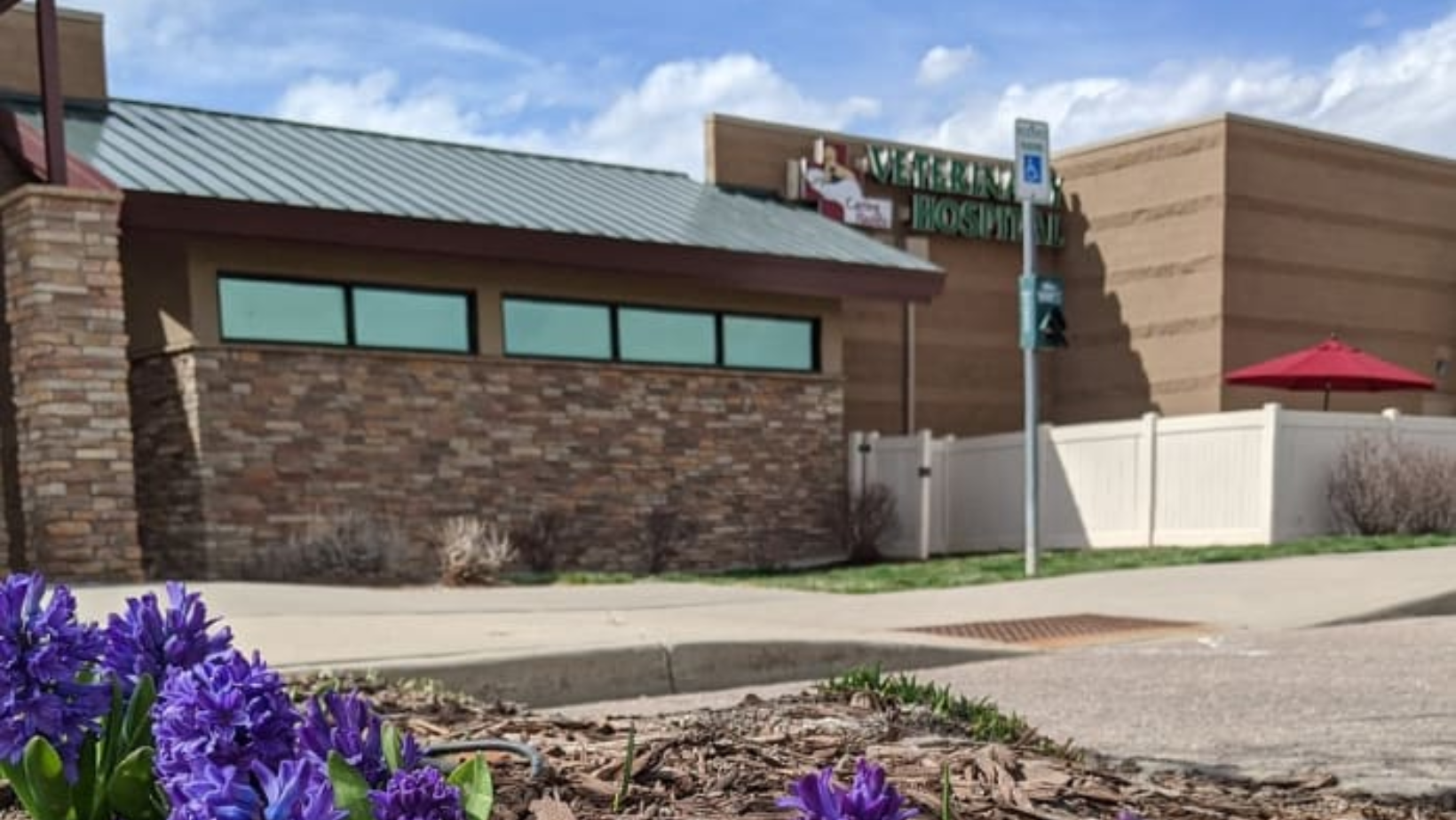 Caring Hands Veterinary Hospital Thornton