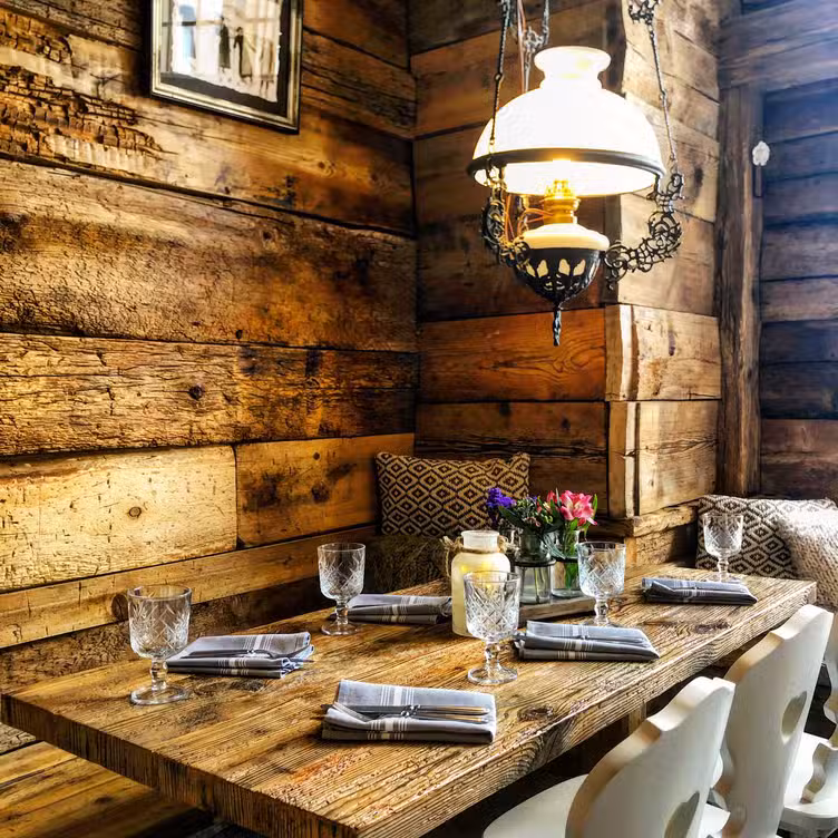 Photo credit: opentable